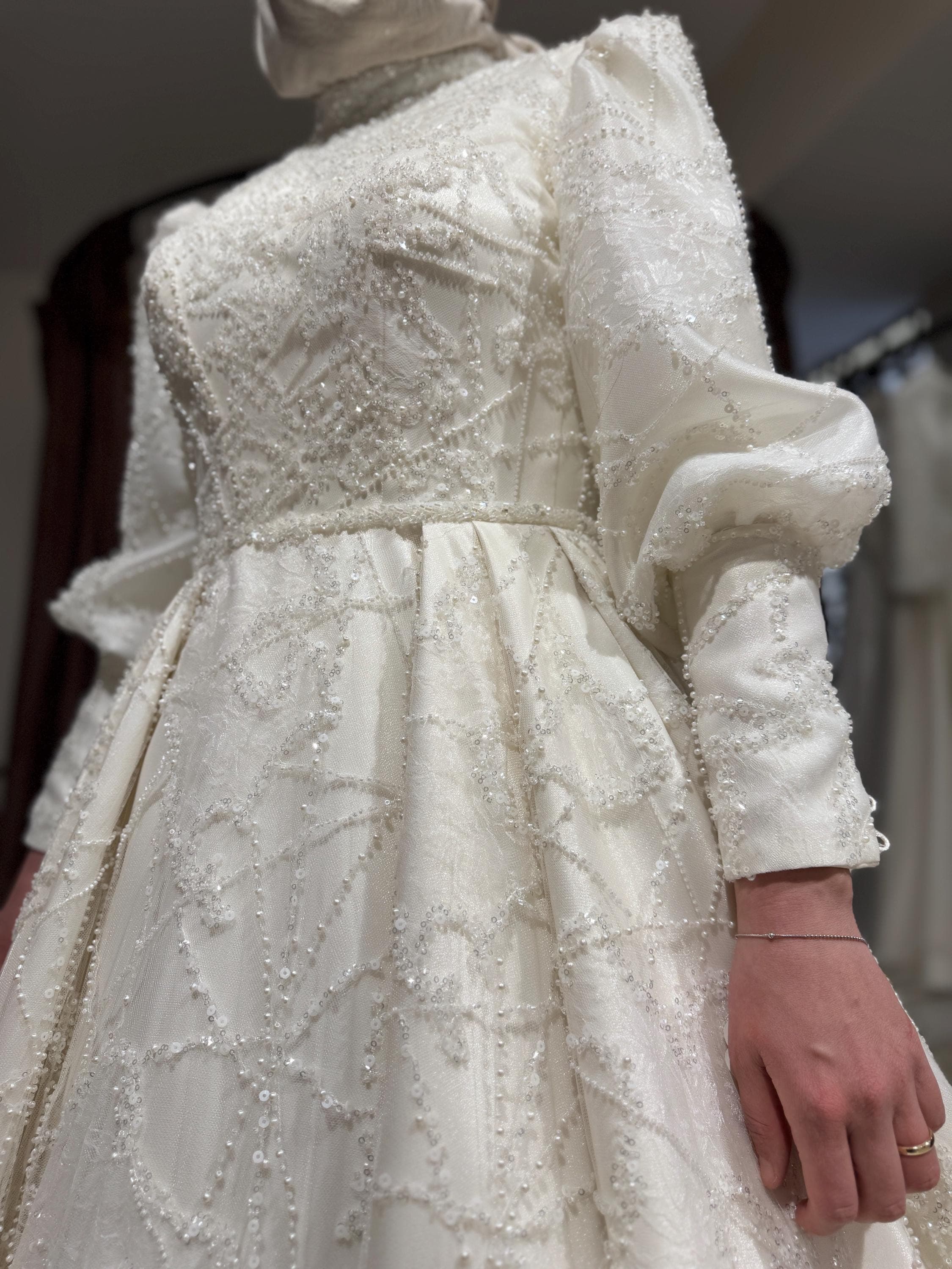 Lace Islamic Wedding Dress: Long Sleeve A-Line Bridal Gown - image 4