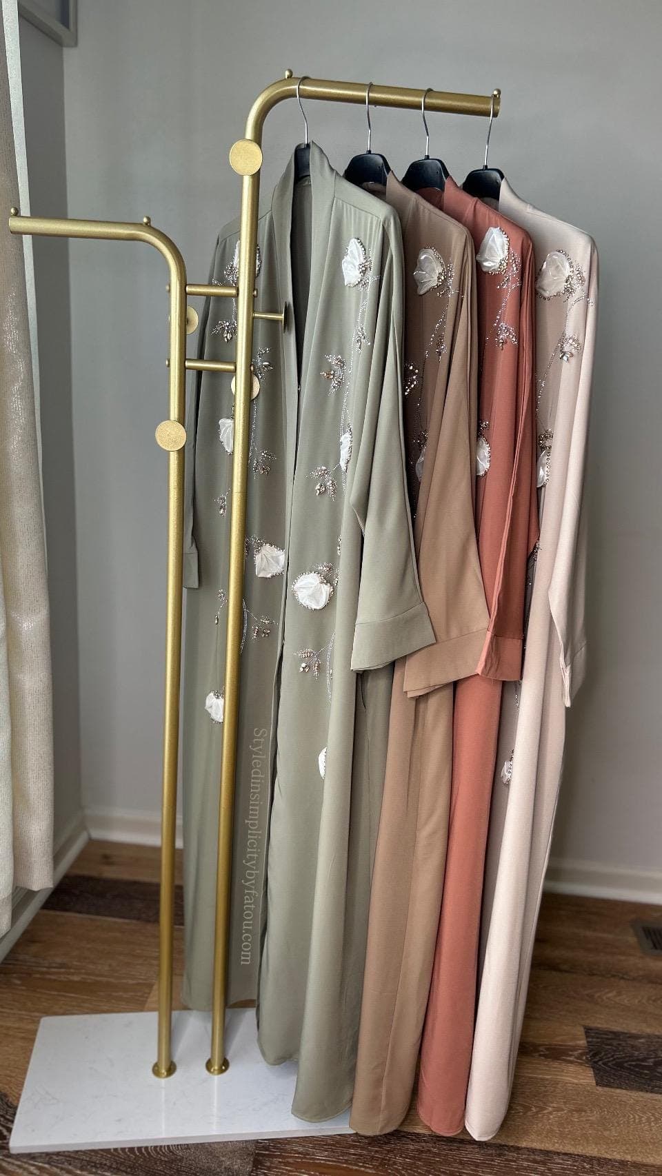 Eid Dubai Abaya Set: Elegant Modest Muslim Dress with Matching Hijab - image 4