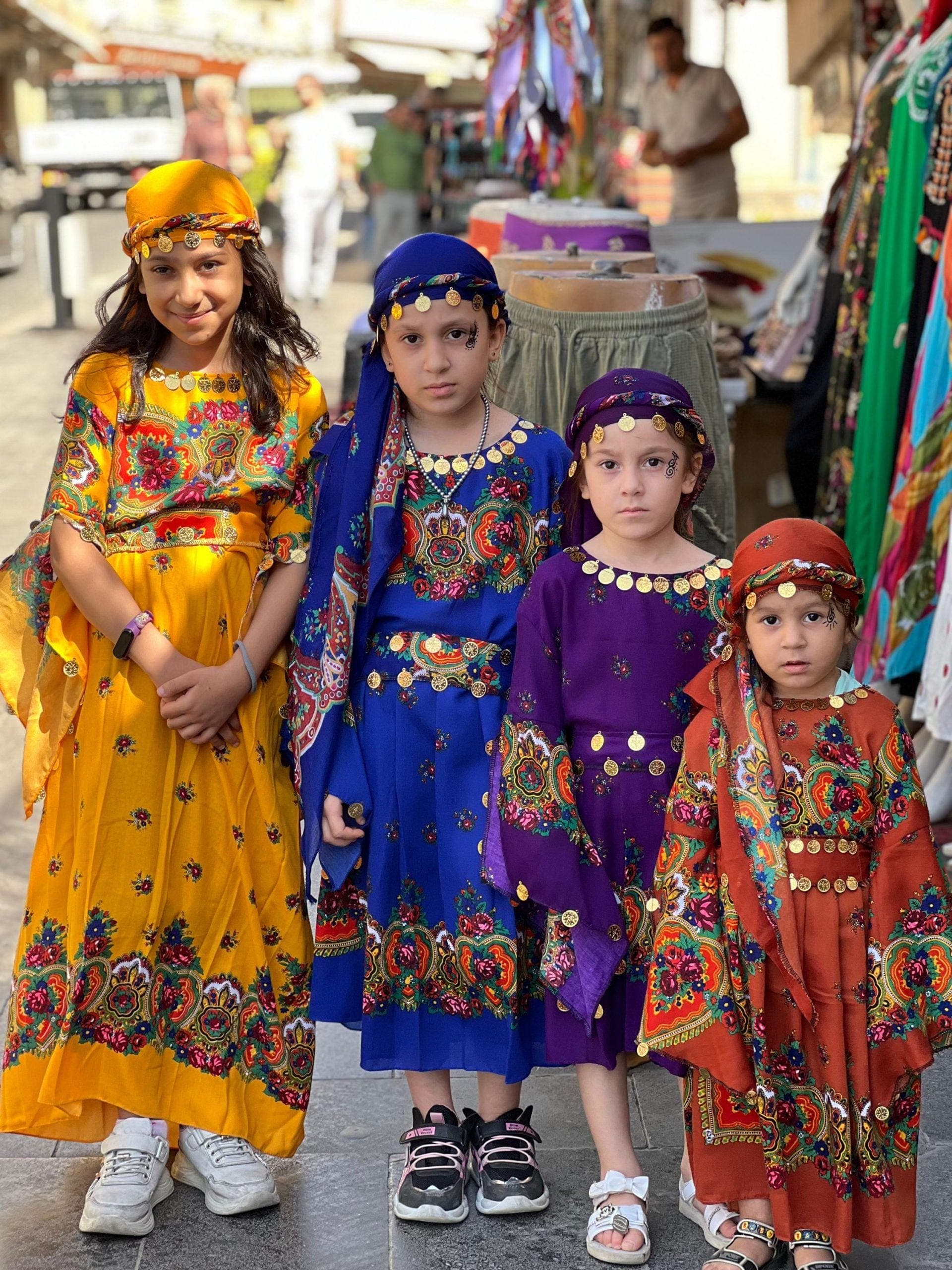 Traditional Kurdish Girls Children Dress – Floral Hamavi Kids Kaftan, Kras Fistan Outfit for Newroz, Wedding & Cultural Events