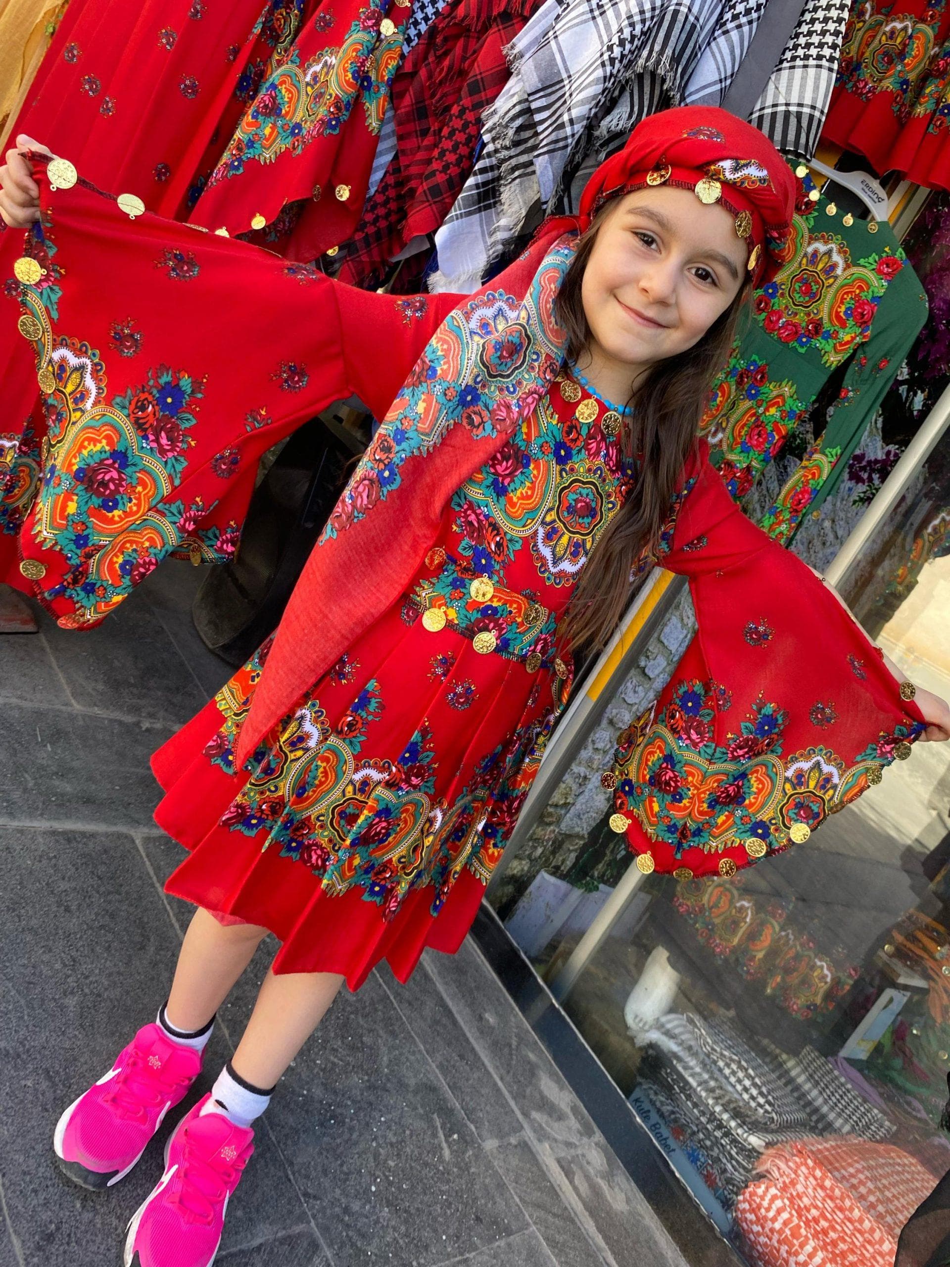 Traditional Kurdish Girls Children Dress – Floral Hamavi Kids Kaftan, Kras Fistan Outfit for Newroz, Wedding & Cultural Events - image 3