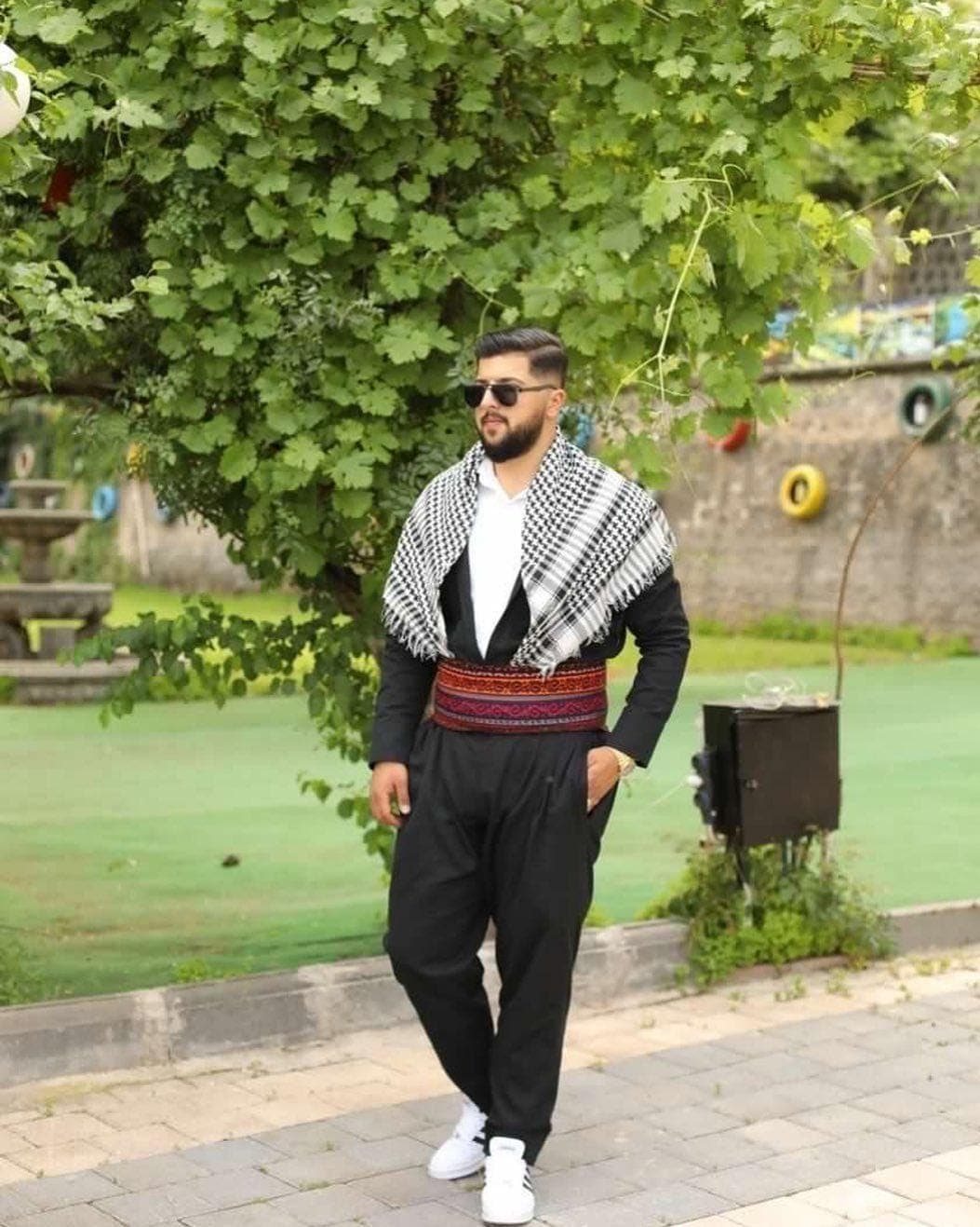Kurdish Men’s Traditional Wedding Outfit shal u shepik full set