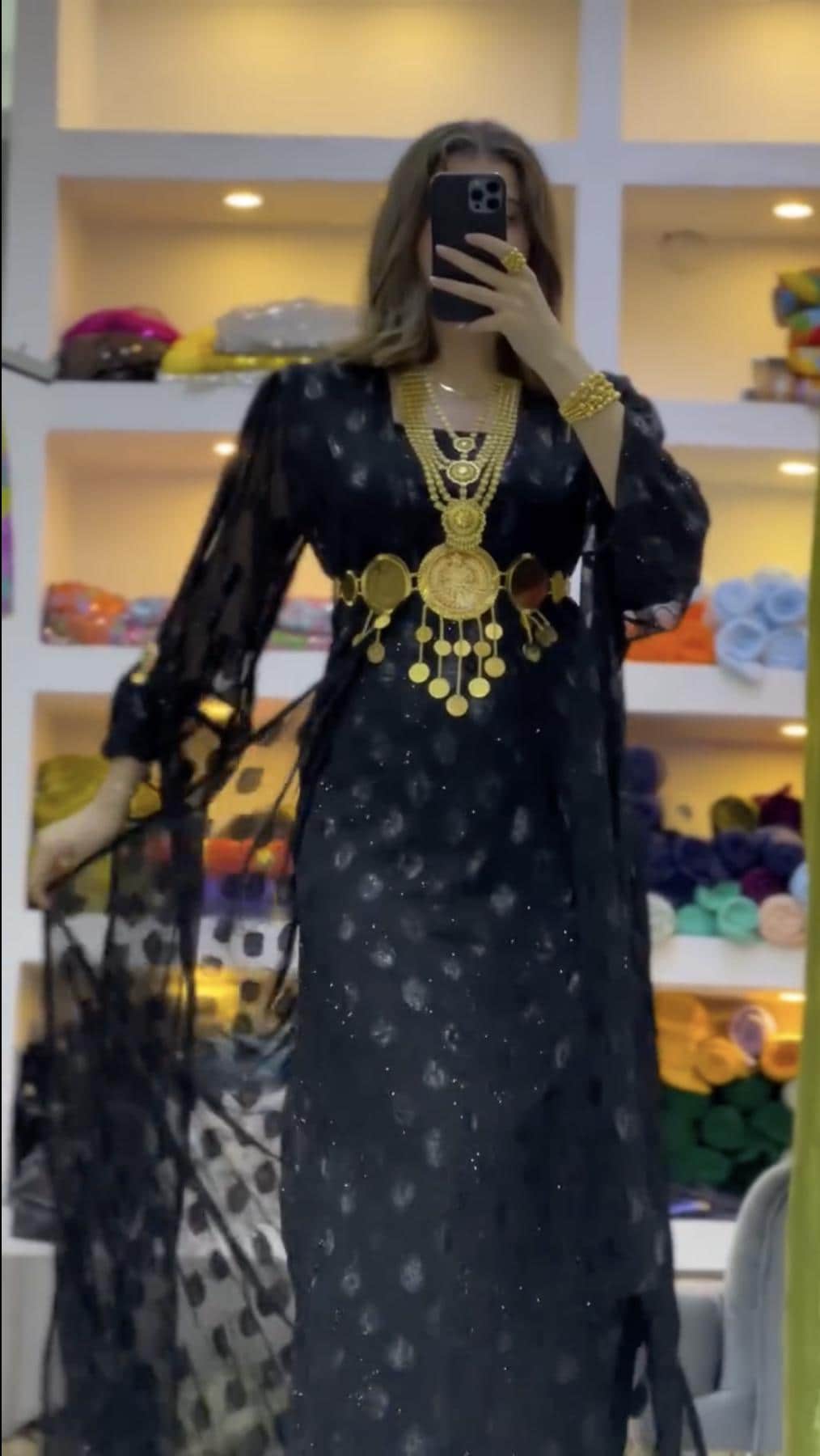 Kurdish Traditional Black Abaya Kaftan – Shimmer Pattern Long Dress – Fistan for Wedding & Newroz