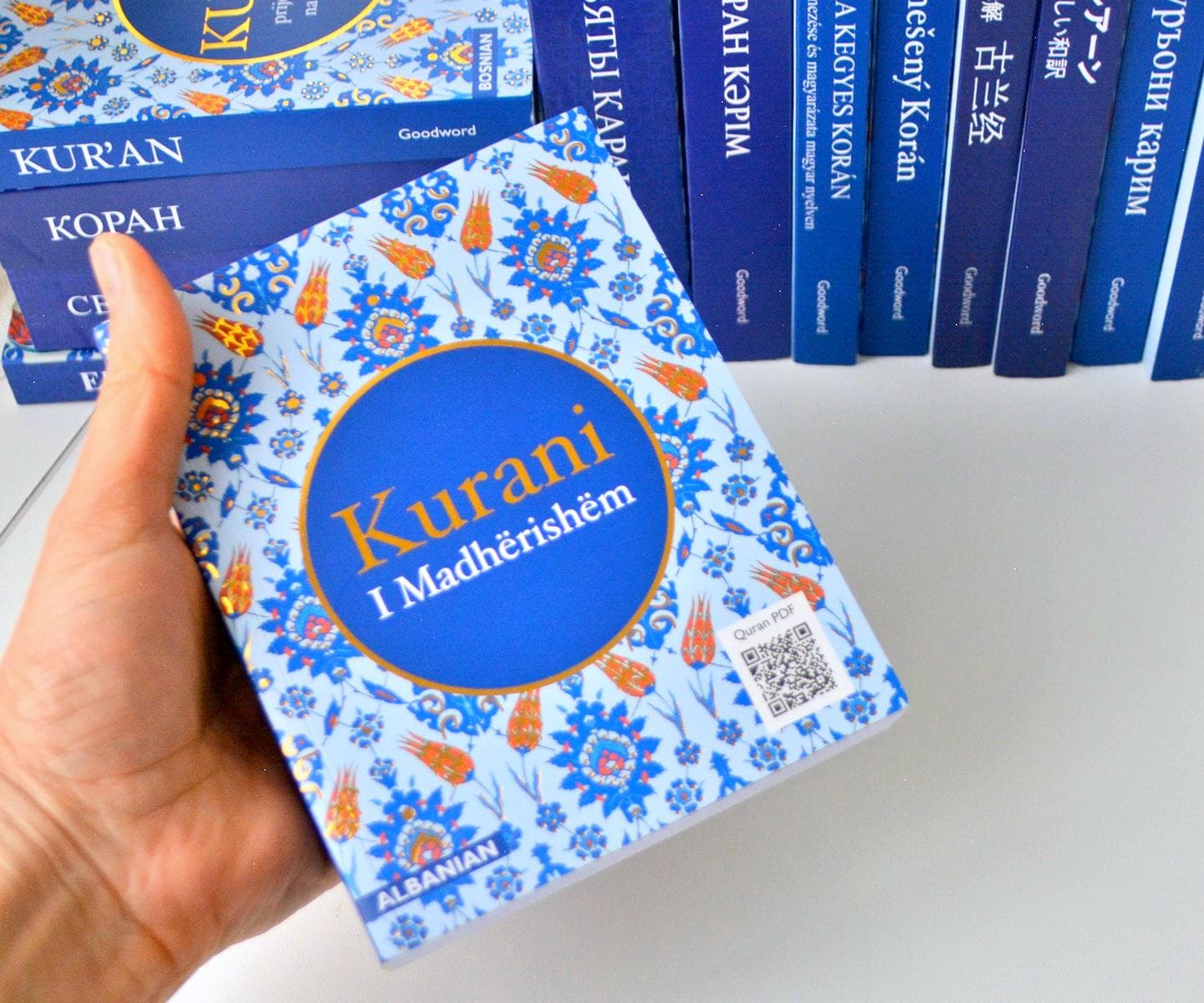 Albenian Language Translate Quran Book,  Albania Religious Small Kuran Pocket size Custom