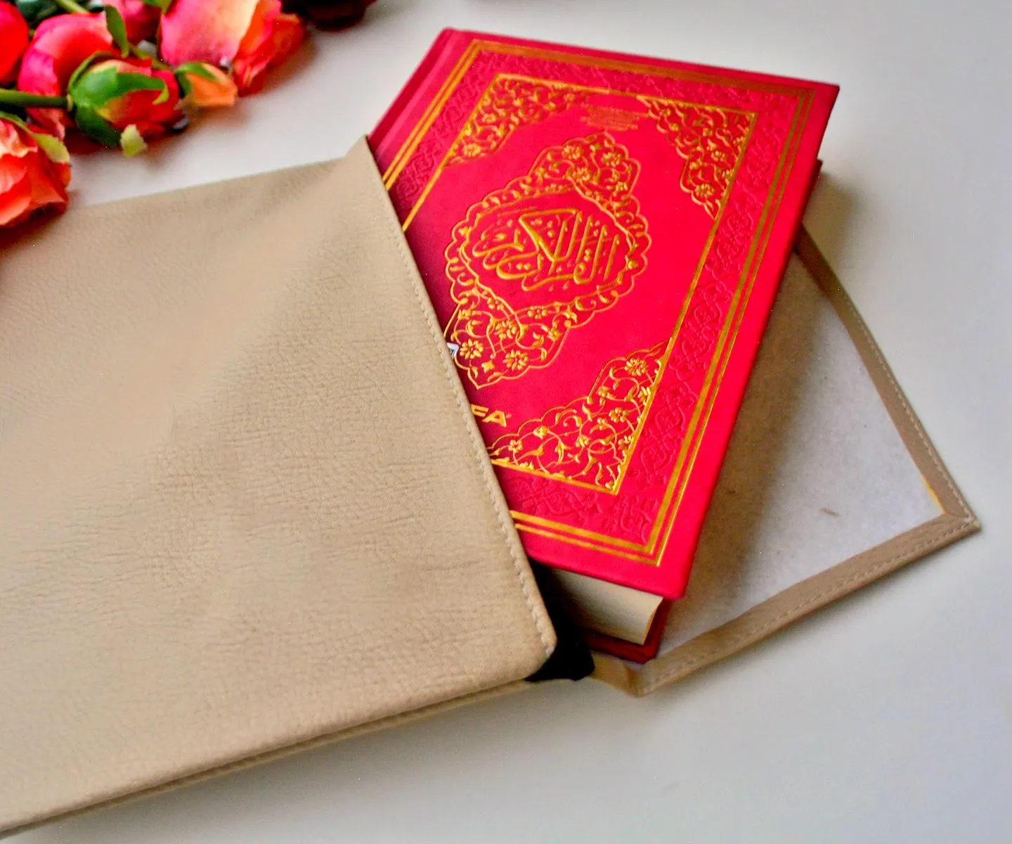 Brown Quran Protection Case, Quran Book Sleeve, Kuran faux leather Bag 20 * 29 cm