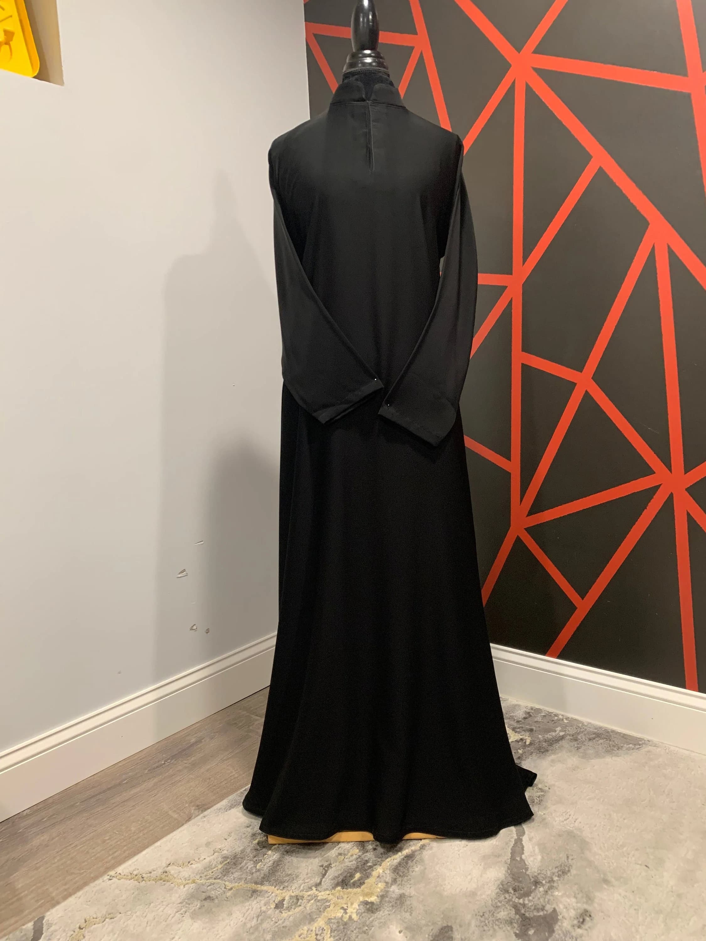 Anaqaa Tailored Made Dubai Abaya , Dubai Abaya, Modest Muslim dress , Dubai Dress , premium quality