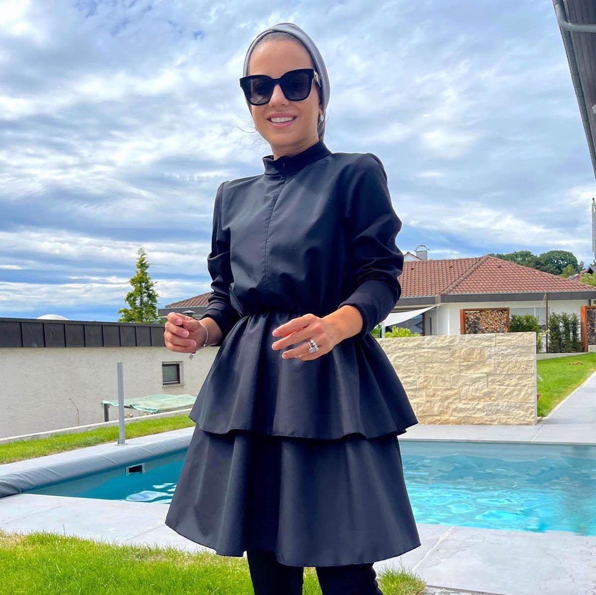 Elegant Princess Hijab Swimsuit for Modest Swimwear - Full-Coverage, Stylish Design, Perfect for Pool or Beach, Black Color,(KH-1629)