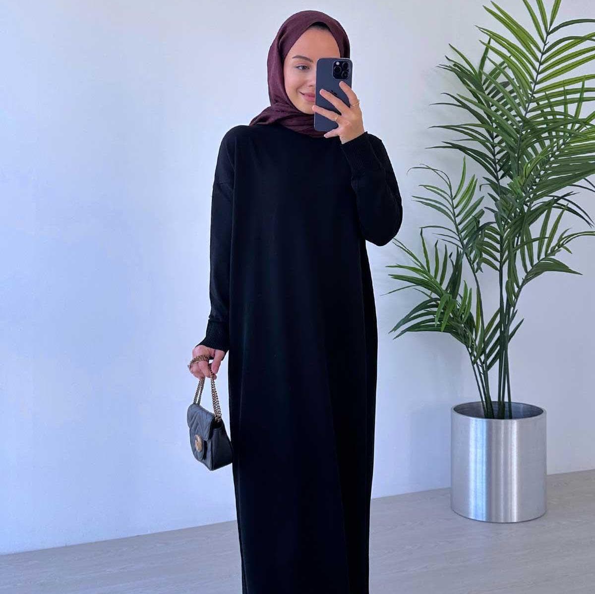 Chic Mercerized Knitwear Maxi Dress in Black-Perfect for Modest Wear, Casual Outings, or Special Occasions - Stylish and Practical,(KH-1718) - image 5