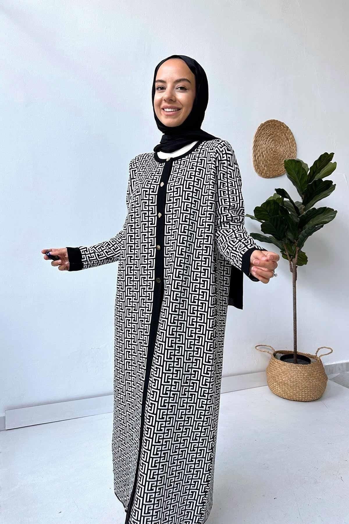 Elegant Black and White Patterned Cardigan, Longline Knitwear, Button-Up Women's Modest Fashion Outerwear for Stylish Looks,(KH-1864)