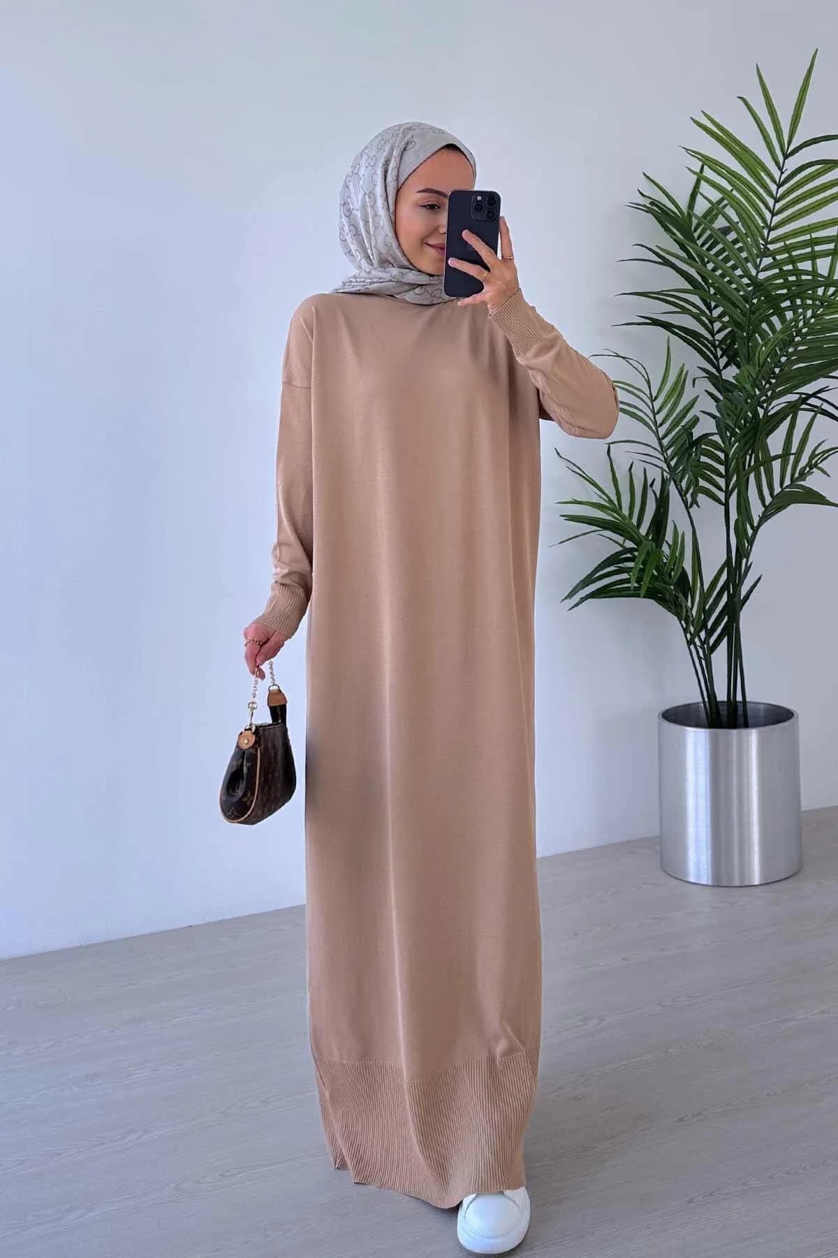 Cappuccino Mercerized Knitwear Maxi Dress–Elegant Modest Wear for Women–Perfect for Casual and Formal Outfits–Soft and Comfortable,(KH-1718)