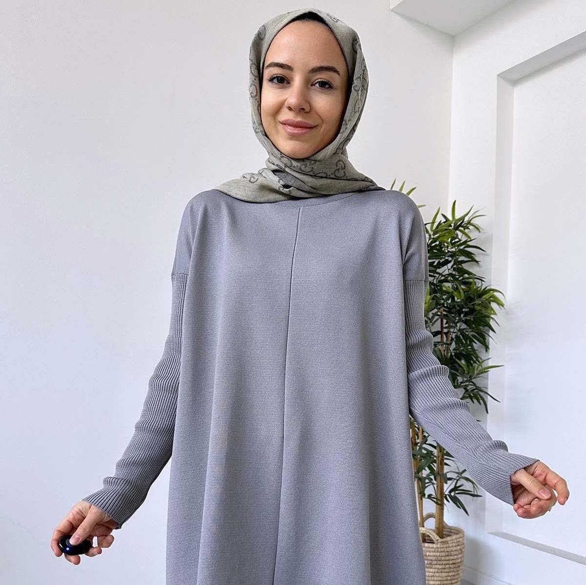 Elegant Gray Mercerized Tunic for Women - Soft Knit Fabric, Side Slit Design, Modest Wear, Perfect for Casual & Office Styles,(KH-1747)