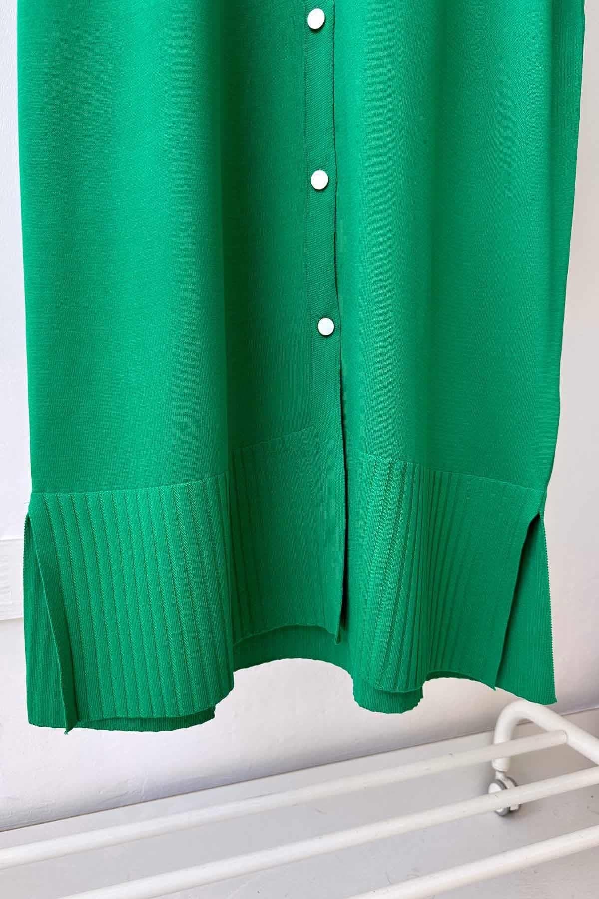 Elegant Green Maxi Length Buttoned Mercerized Cardigan - Lightweight Knitwear, Long Sleeve, Versatile Women's Fashion,(KH-1804) - image 3