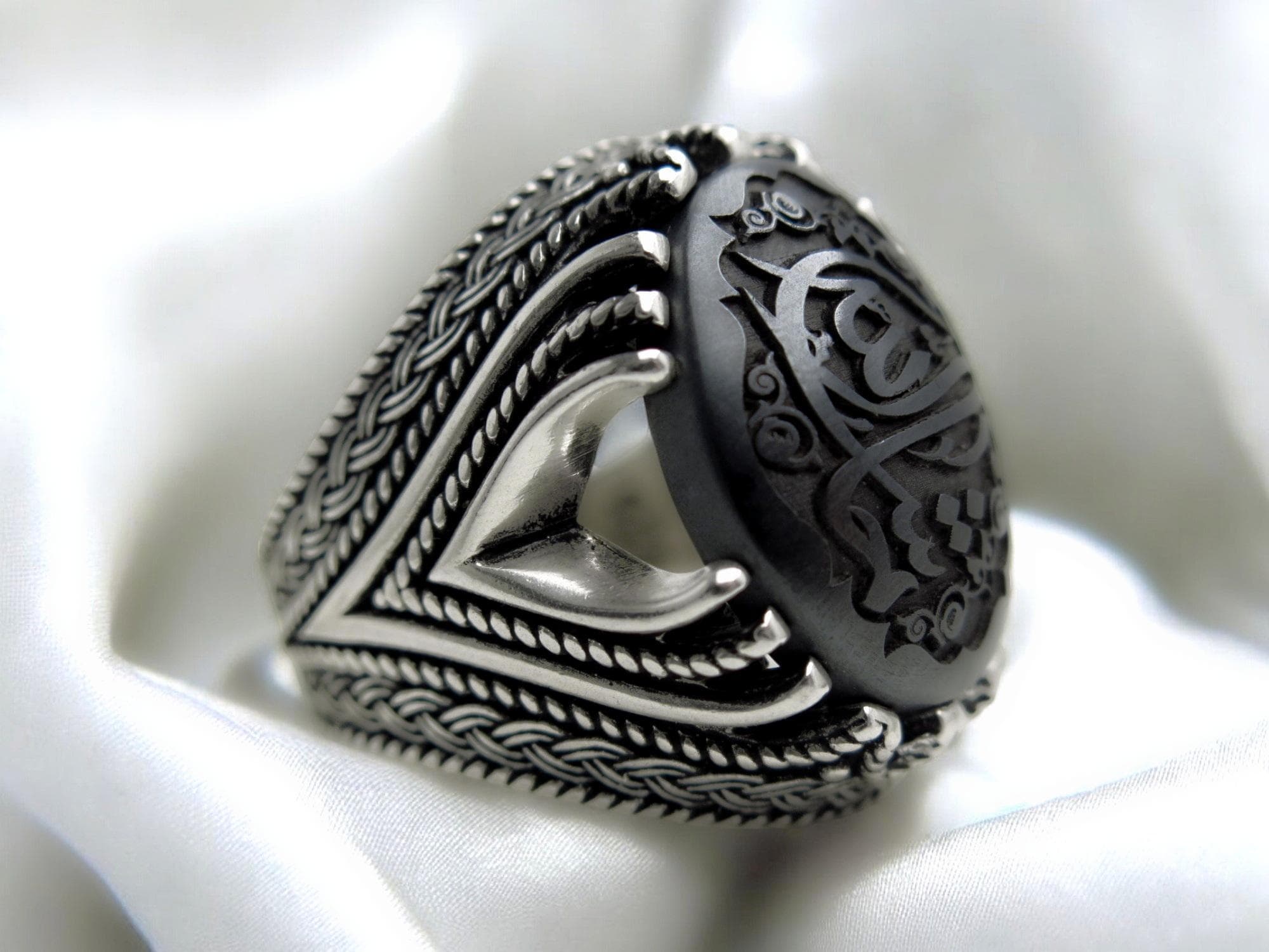 Engraved Hematite Sterling Silver 925 Man Ring: Islamic Prayers - image 5