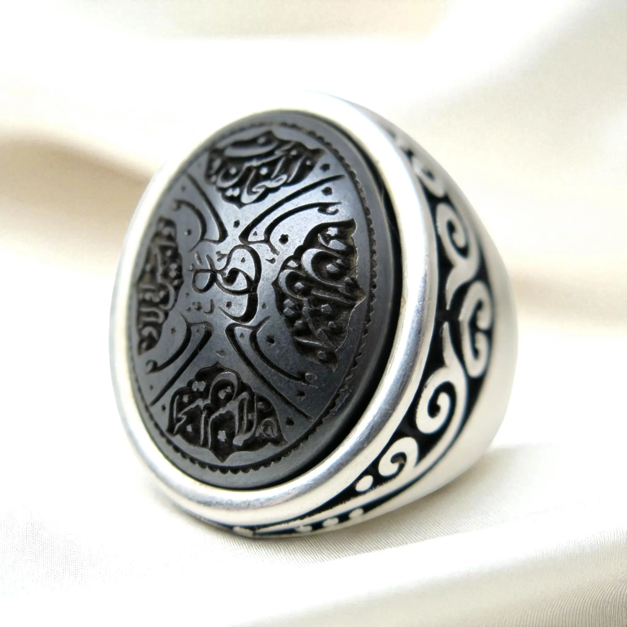 Sterling Silver Islamic Ring: Hematite Al-Husayn Invocation, Central Ali - image 3