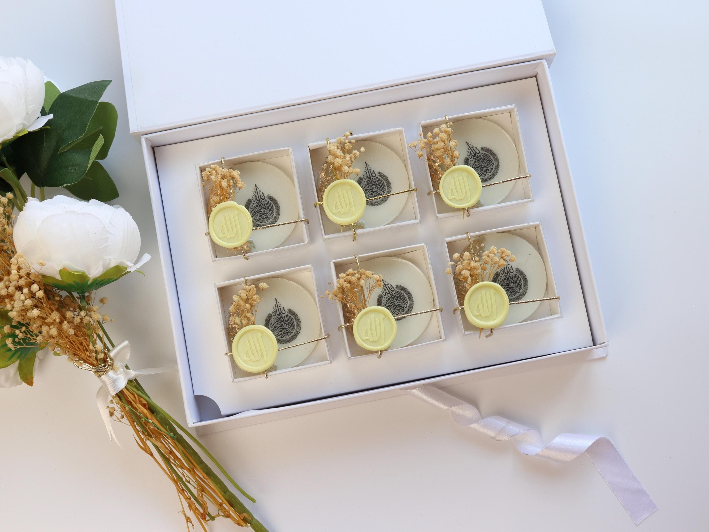 Ayatul Kursi Gold Epoxy Magnet: Islamic Wedding Favor, Muslim Baby Shower Favor, Ramadan, Eid - image 4