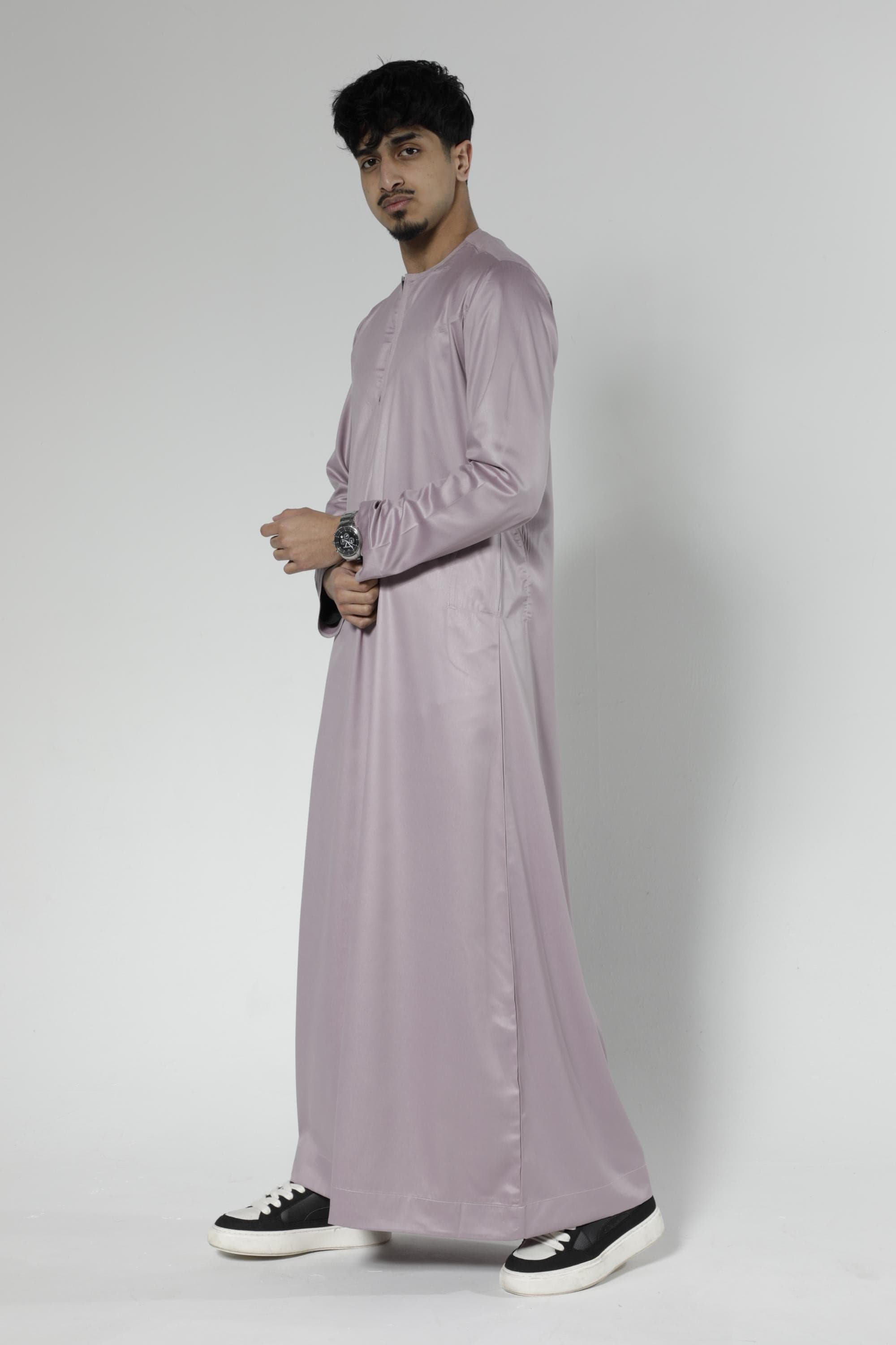 Mens Luxury Thobe Emirati Omani Qatari Saudi Oman Bahrain Arab Shiny Colour Jubbah Black Maroon Blue Personalised Collar Muslim Islamic
