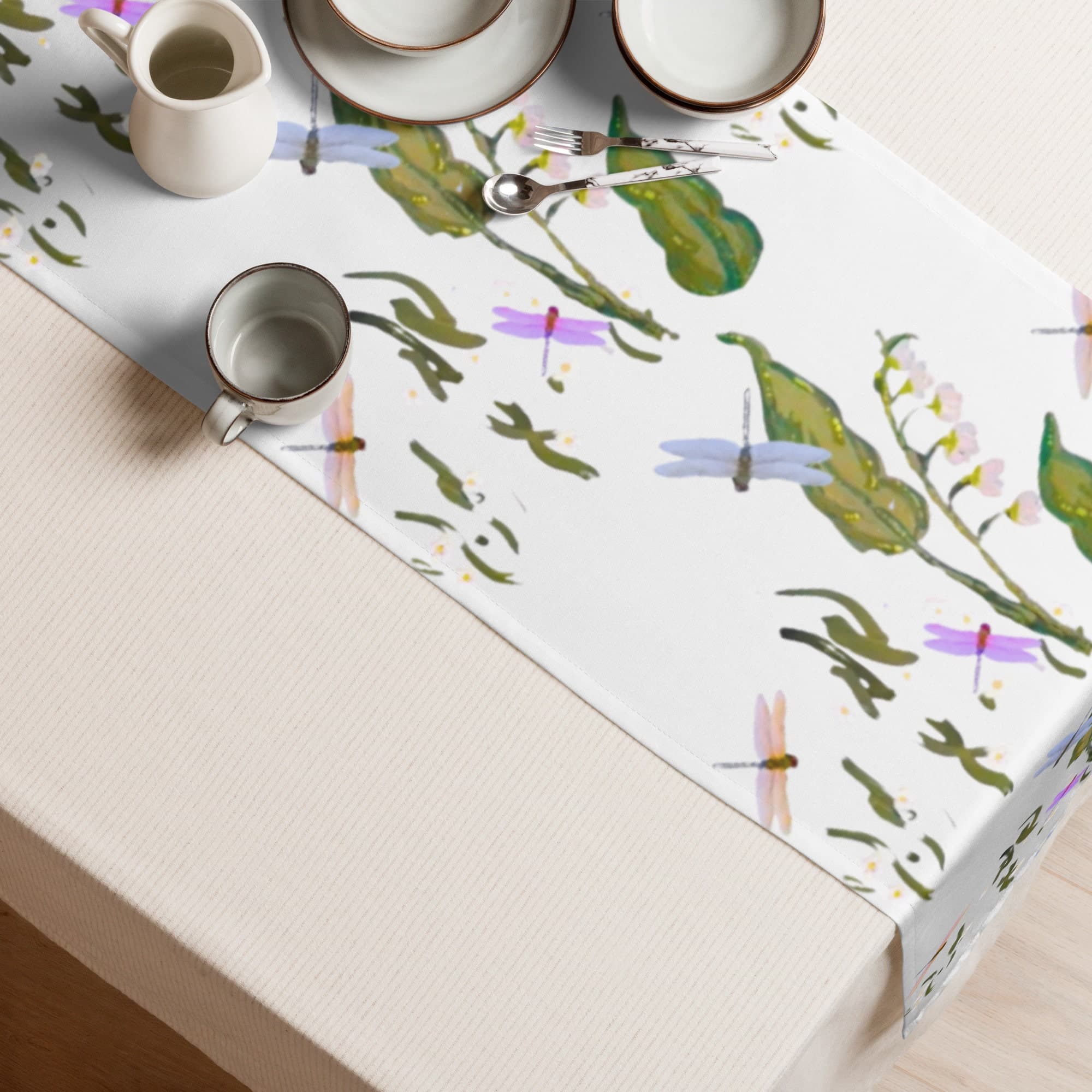 Spring Dragonfly Table Runner, Rustic Floral Wedding Tablerunner, Holiday Decor