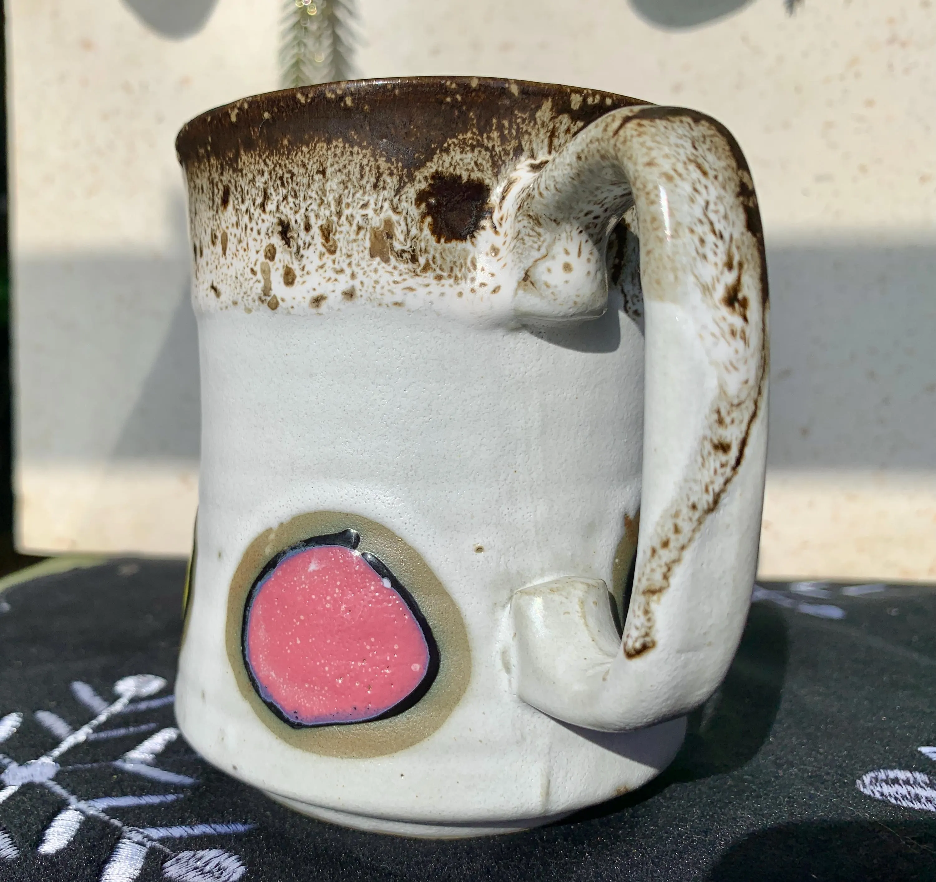 Unused MCM 11.5 floz LEGO JAPAN Hand-Painted Drip Glaze Stoneware Coffee Mug w/Vibrant Geometric Concentric Design; Vintage Kitchenware - image 3