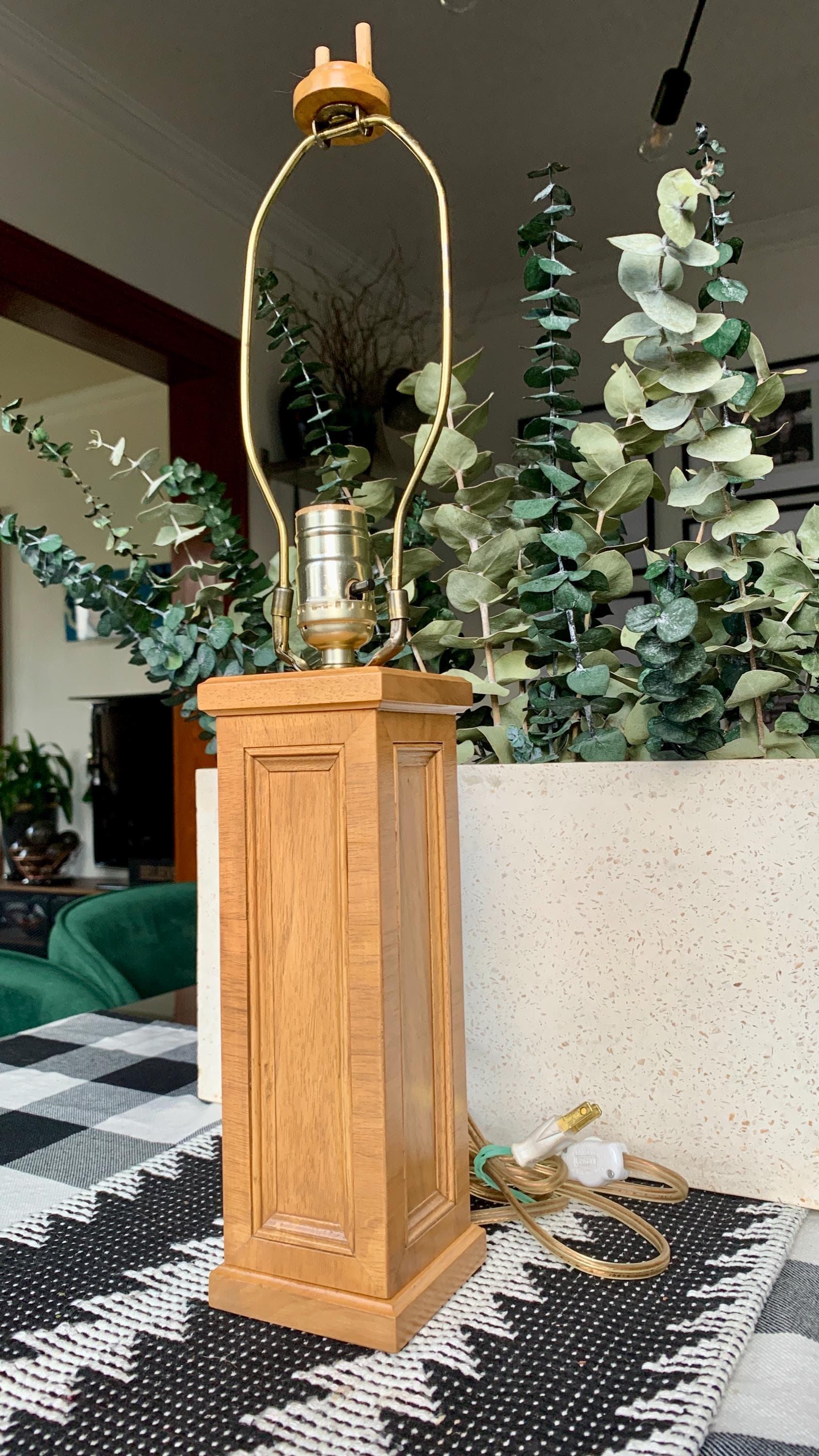 Vintage 21 3/4”x 3 1/2” FREDERICK COOPER? American Made Solid Oak Rectangular Architectural Wood Column Table Lamp w/Brass Harp & Wood Cap - image 3