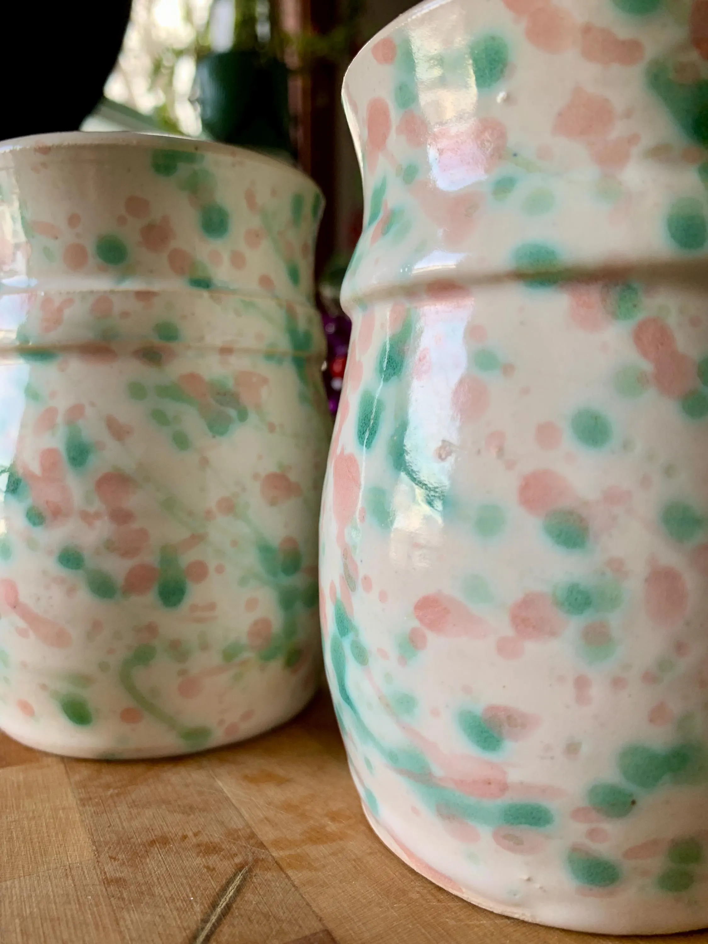 Unused Pair of Vintage? 11.5 floz Signed Studio Art Pottery Whimsical Spatter Glazed Artisanal Ceramic Mugs w/Oversized Ornate Handles - image 4