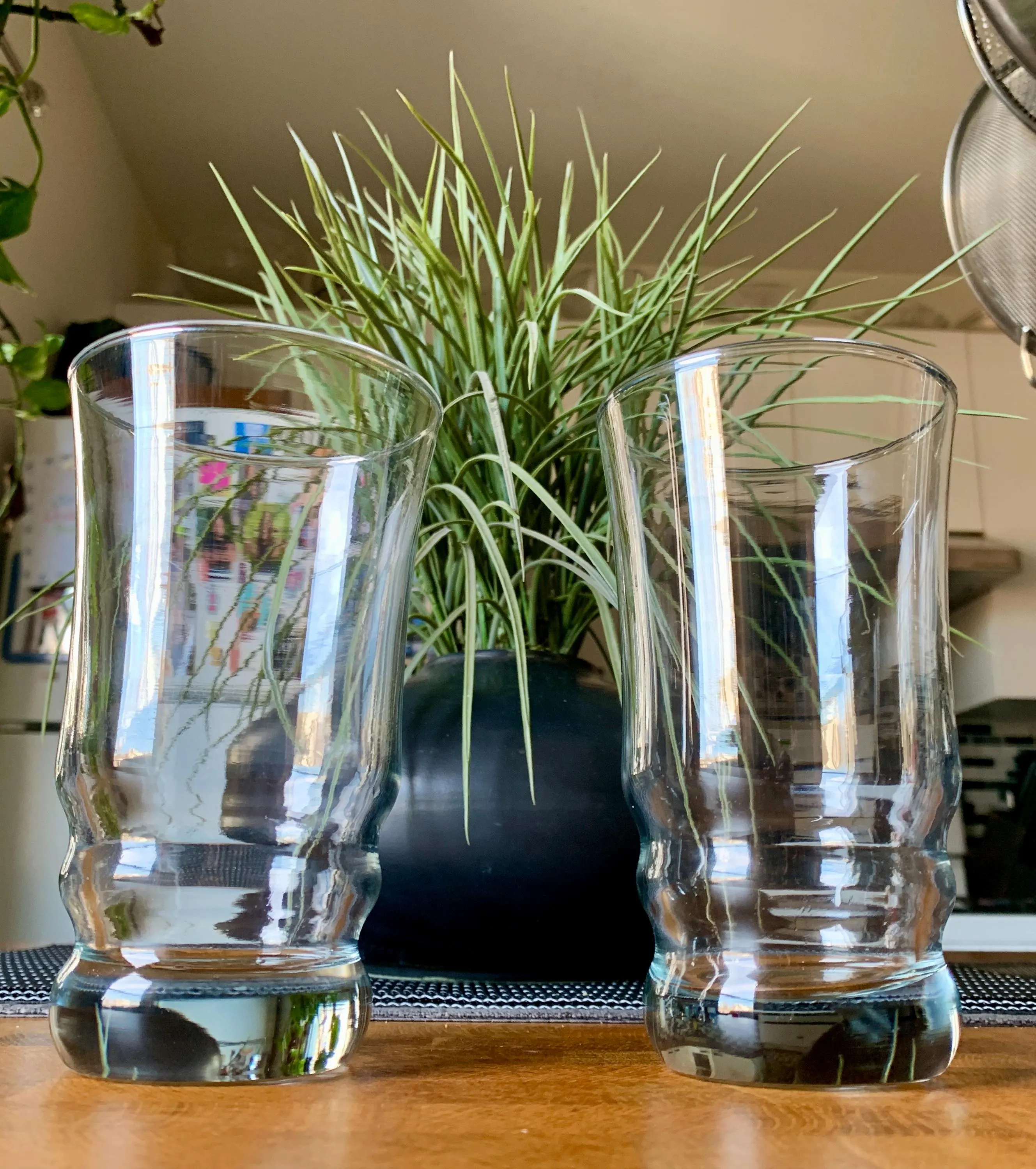 Unused Pair/2 of 15.5 fl oz Large Rippled Tulip Bowl Blown Glass Tumblers/Highballs; Cocktail Glasses/Barware/Kitchenware w/Weighted Base - image 3