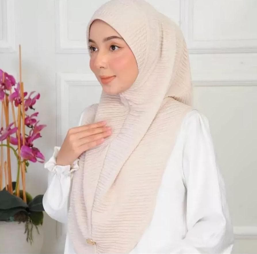 Premium Cotton Crepe Hijab, Ironless Instant Hijab, Stretchable Crinkle Shawl for Women, Muslimah Headscarf, Modest Fashion - image 4