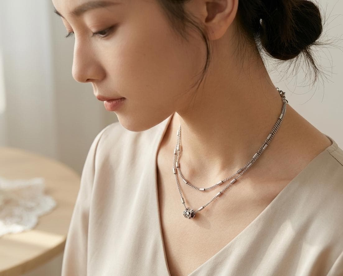 Elegant Stainless Chain, Flower Beads Necklace, Dainty Minimal Pendant, Delicate Floral Jewelry