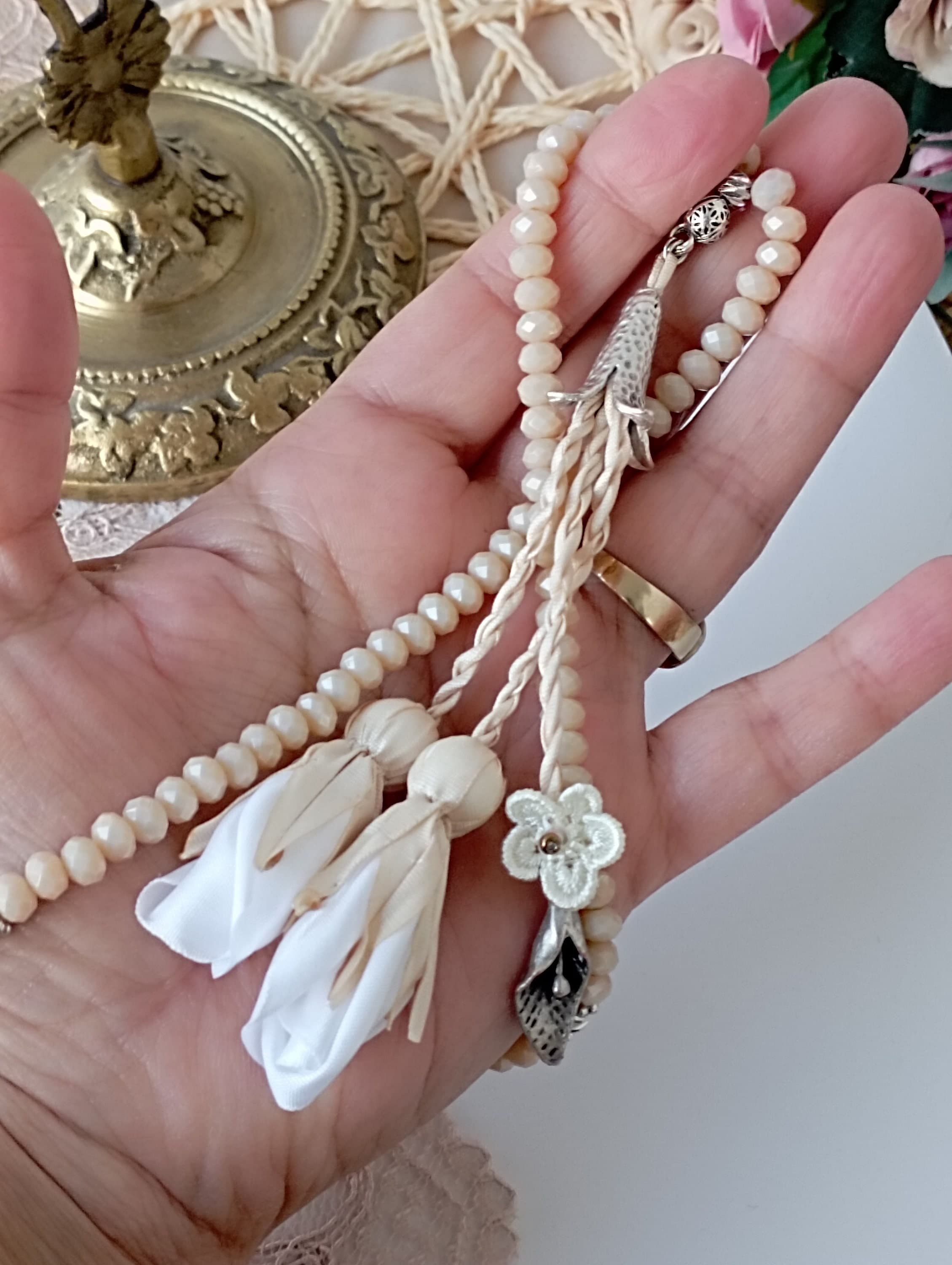 Ecru Tasbih: Floral Islamic Prayer Beads, 99 Beads* 5mm - image 4