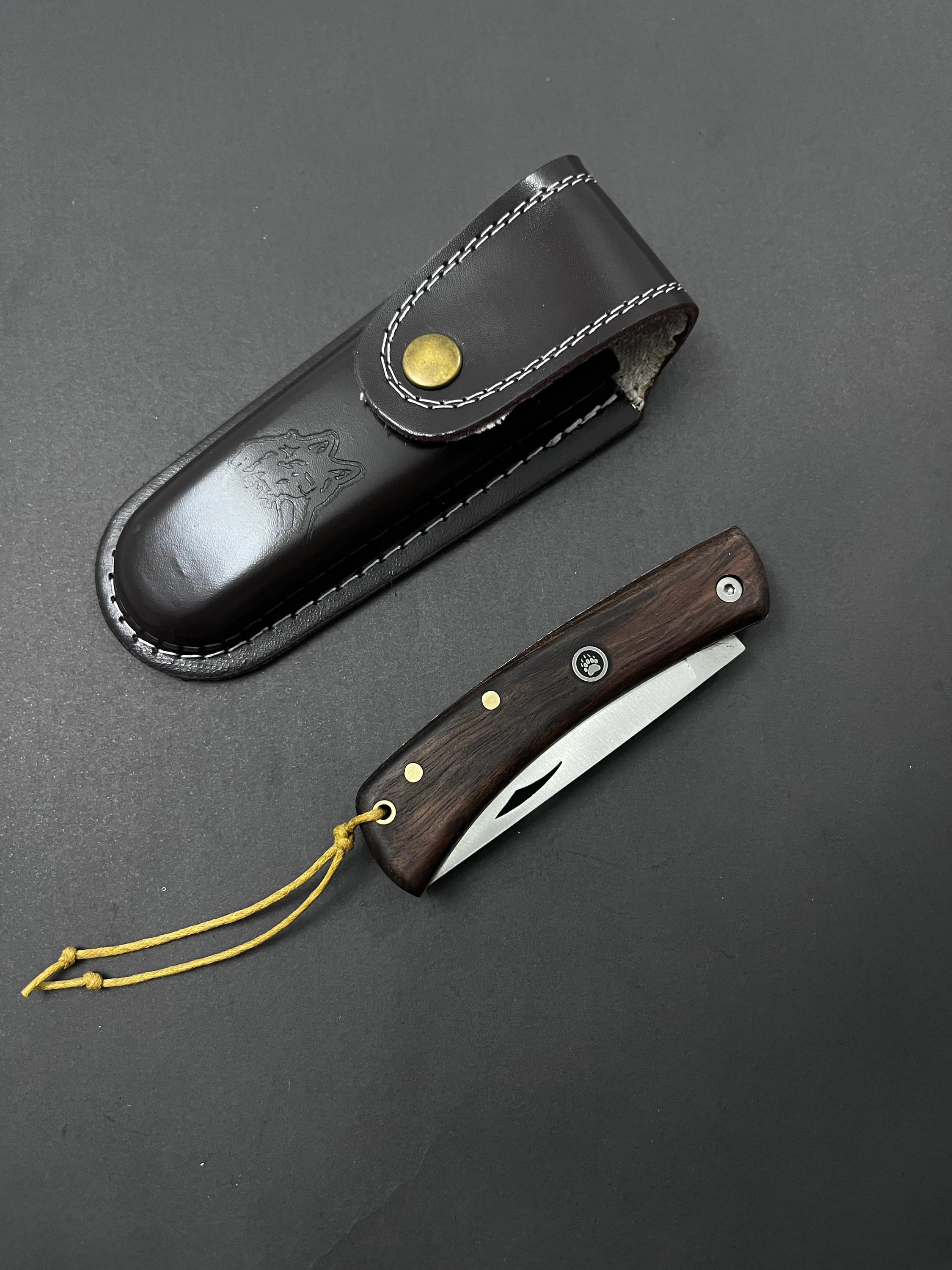 Engraved Camping Knife: Handmade Folding Pocket Knife Gift for Groomsmen - image 4