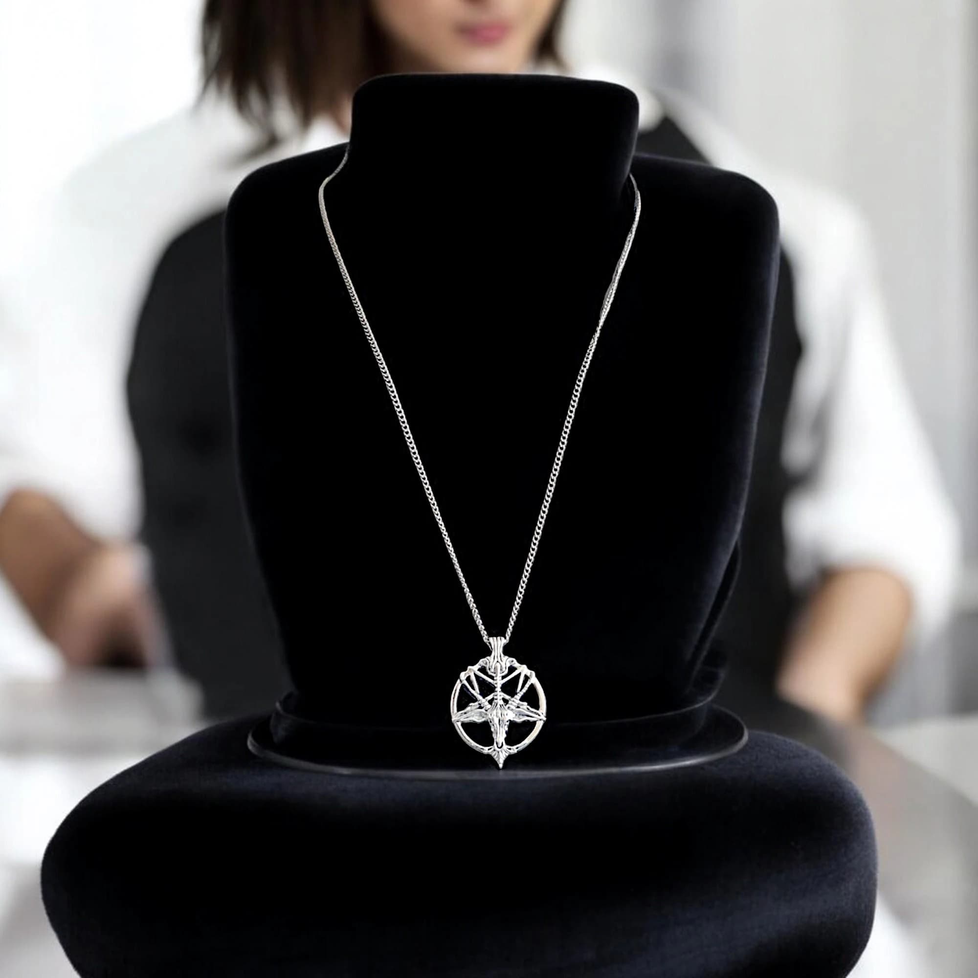 Pentagram Goat Skull Necklace for Gothic Fashion