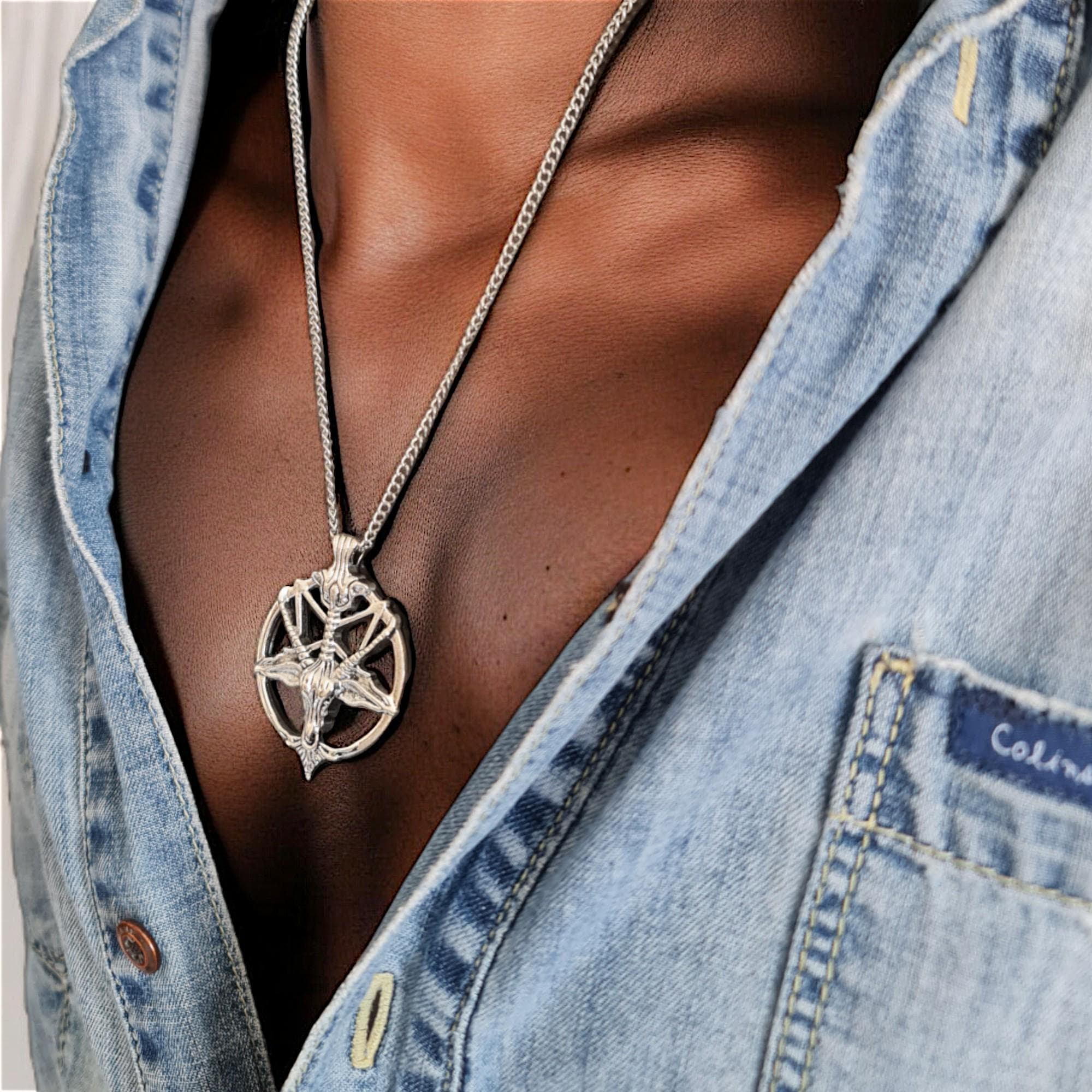 Vintage Inverted Pentagram Necklace with Goat Head