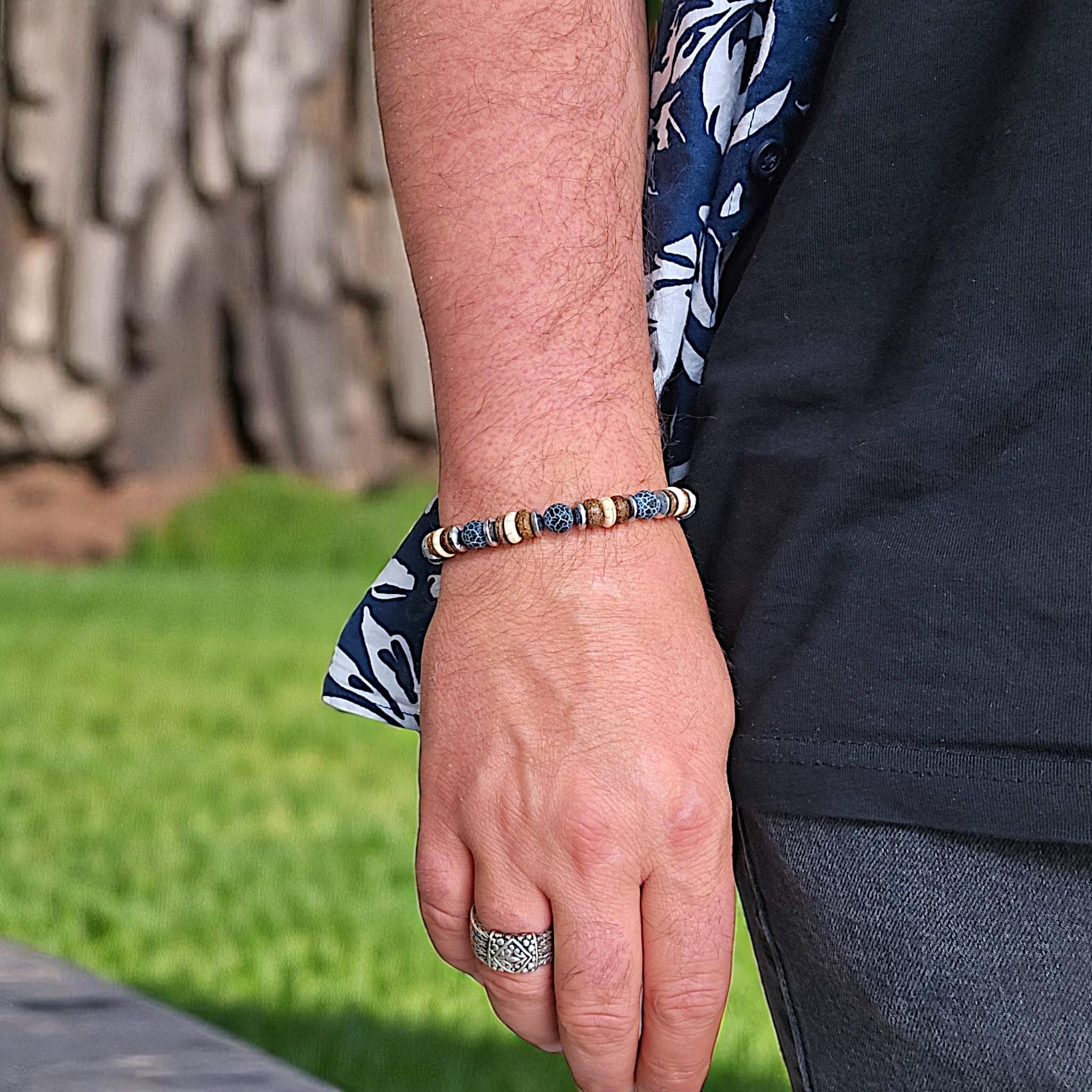 Minimalist boho surfer bracelet with elegant black agate and wooden beads, custom size available, ideal for friendship or Father's Day gifts.