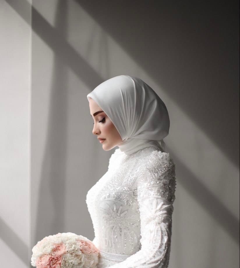 Ivory Lycra Jersey Bridal Hijab, Muslim Wedding Scarf - image 3