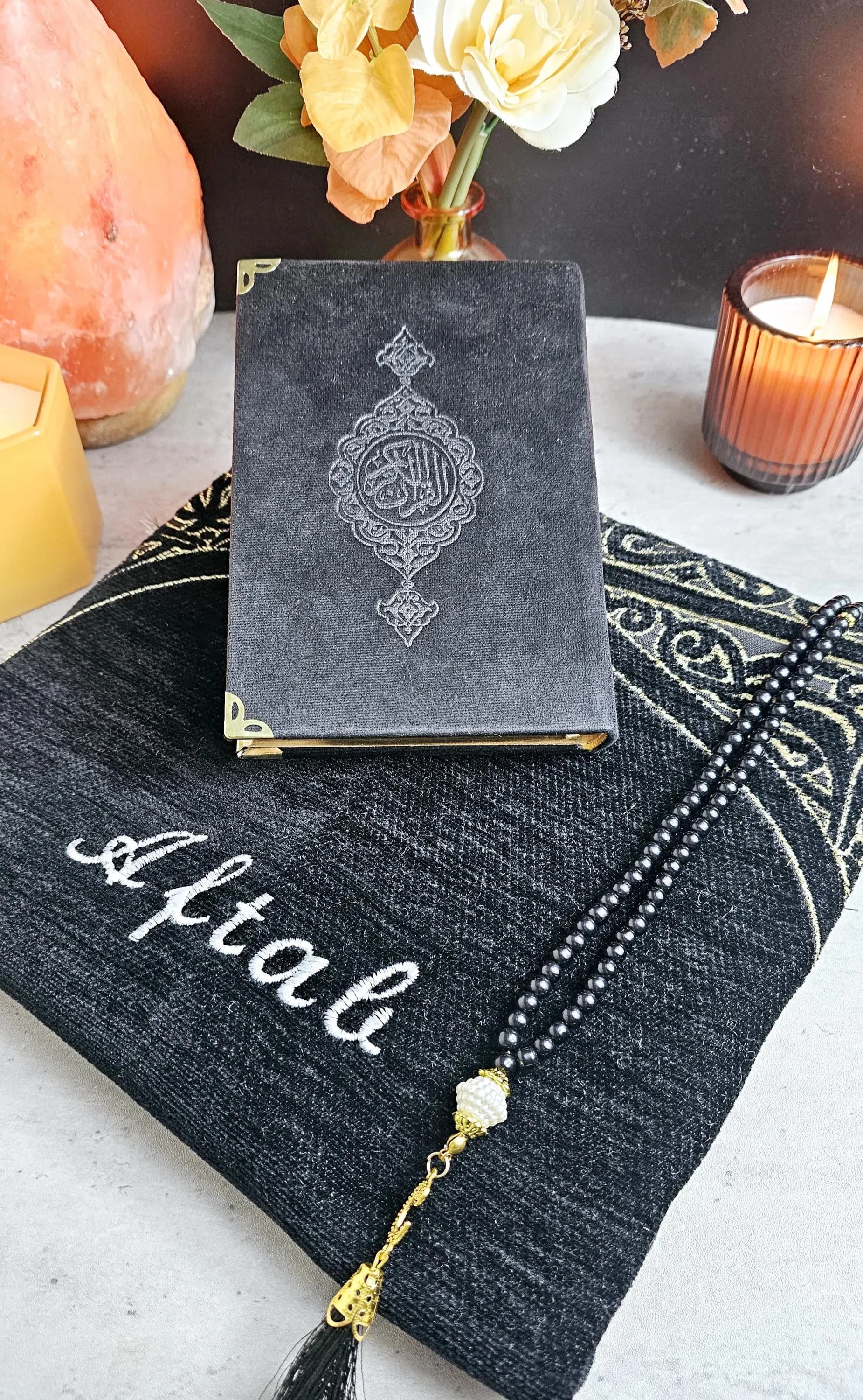 customised prayer rug, customized prayermat, personalised prayer mat, personalized prayer rug, custom quran, wedding favors, Islamic Muslim Gift Set, Prayer Rug Islam, Yaseen Tasbih Gift, Eid Gift, Birthday Gifts, Ramadan Gift, Ameen Favor, Islamic Muslim Gift Set, Prayer Rug Islam, Yaseen Tasbih Gift, Eid Gift, Birthday Gifts, Ramadan Gift, Ameen Favor, Wedding, Birthday, Welcome Party, Housewarming, Engagement, Ramadan, Eid, Quran Graduation, Umrah/Hajj, Mawlut, Bridal Shower, Baby Shower,