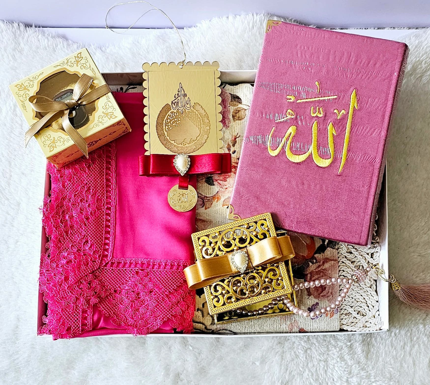 customised prayer rug, customized prayermat, personalised prayer mat, personalized prayer rug, custom quran, wedding favors, Islamic Muslim Gift Set, Prayer Rug Islam, Yaseen Tasbih Gift, Eid Gift, Birthday Gifts, Ramadan Gift, Ameen Favor, Islamic Muslim Gift Set, Prayer Rug Islam, Yaseen Tasbih Gift, Eid Gift, Birthday Gifts, Ramadan Gift, Ameen Favor, Wedding, Birthday, Welcome Party, Housewarming, Engagement, Ramadan, Eid, Quran Graduation, Umrah/Hajj, Mawlut, Bridal Shower, Baby Shower,