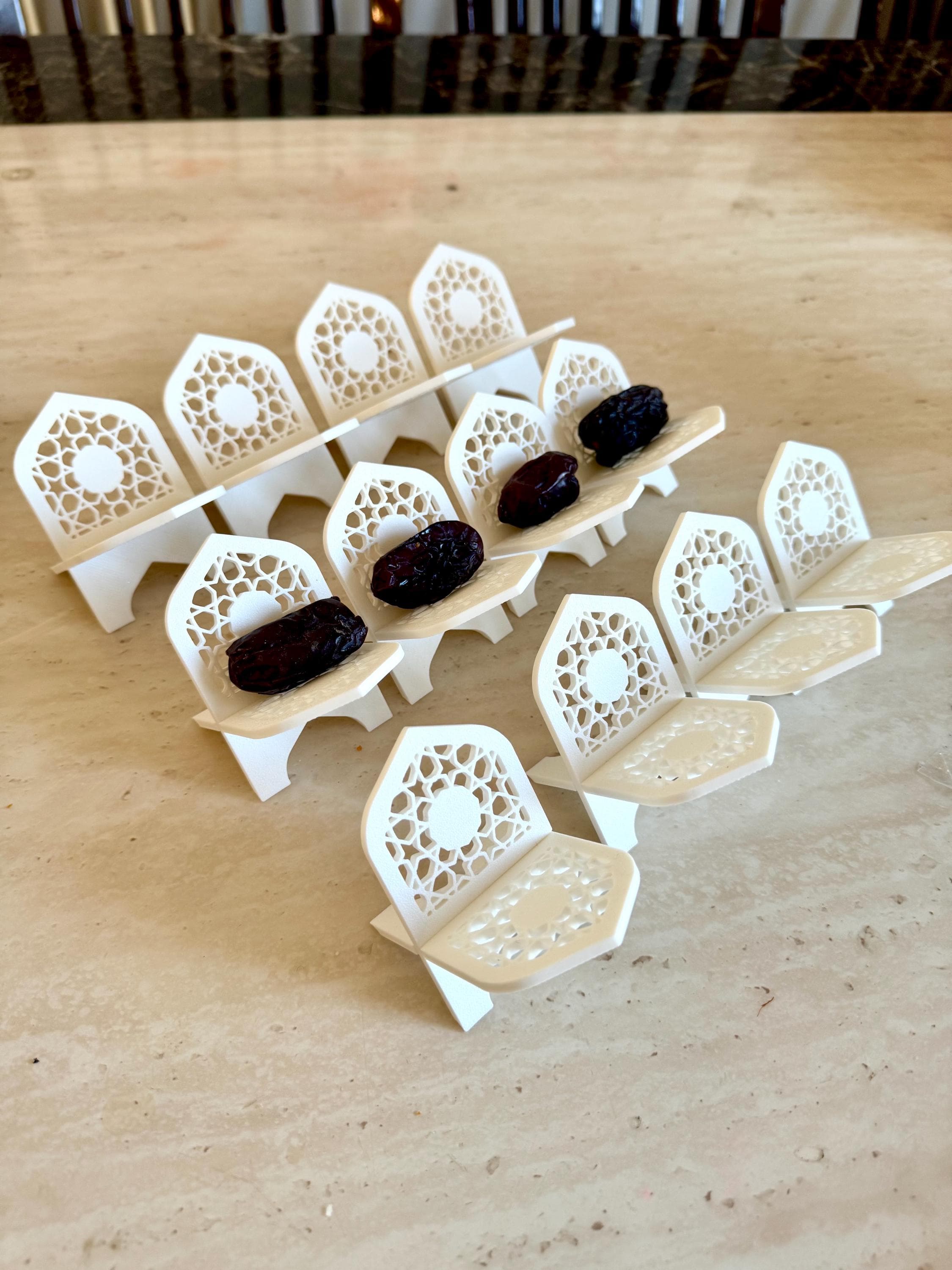 Ramadan Date Stand – 3D-Printed Islamic Table Décor – Elegant Eid, Wedding & Celebration Centerpiece – Customizable Design