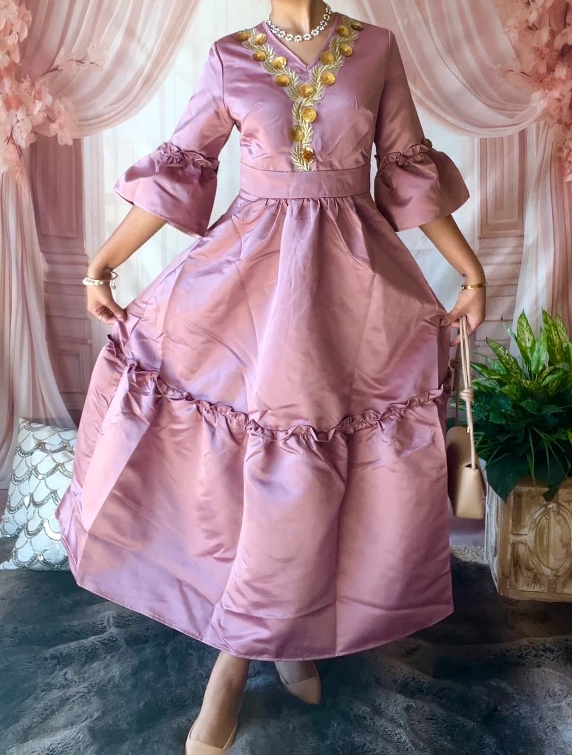 Beautifully Affordable Modest Muslim Baby Pink Abaya Dress For Women