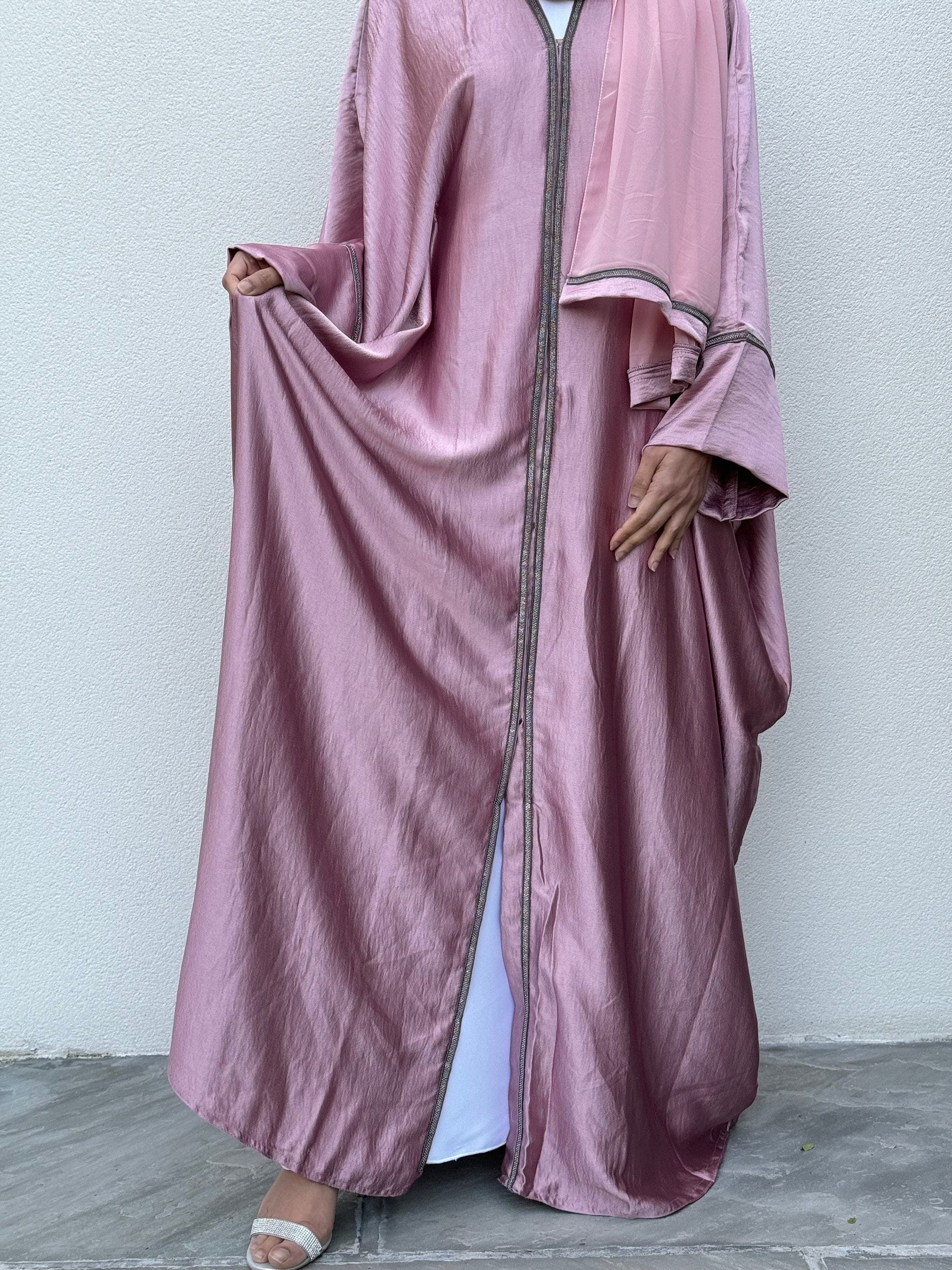 Elegant Haya Oversized Butterfly Abaya: Complete Set with Inner Belt and Scarf in Maroon, Navy, or Pink - image 4