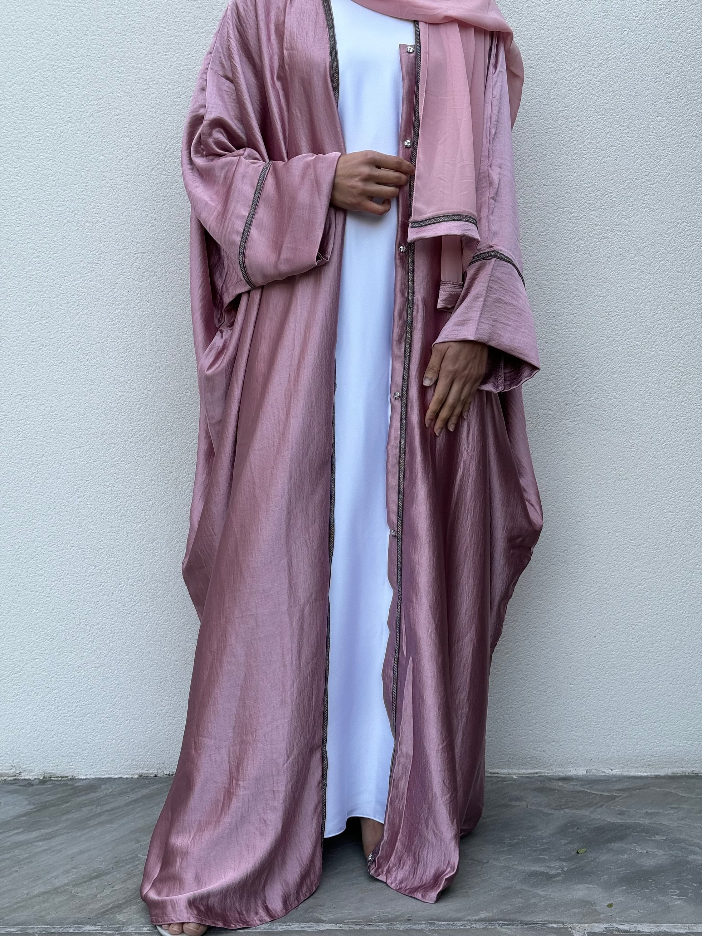 Elegant Haya Oversized Butterfly Abaya: Complete Set with Inner Belt and Scarf in Maroon, Navy, or Pink - image 5