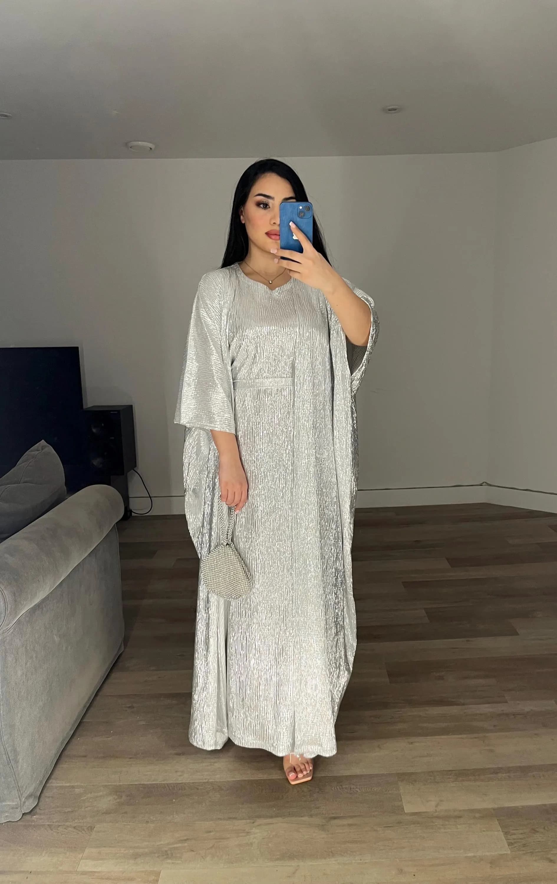 Shiny silver abaya - image 4