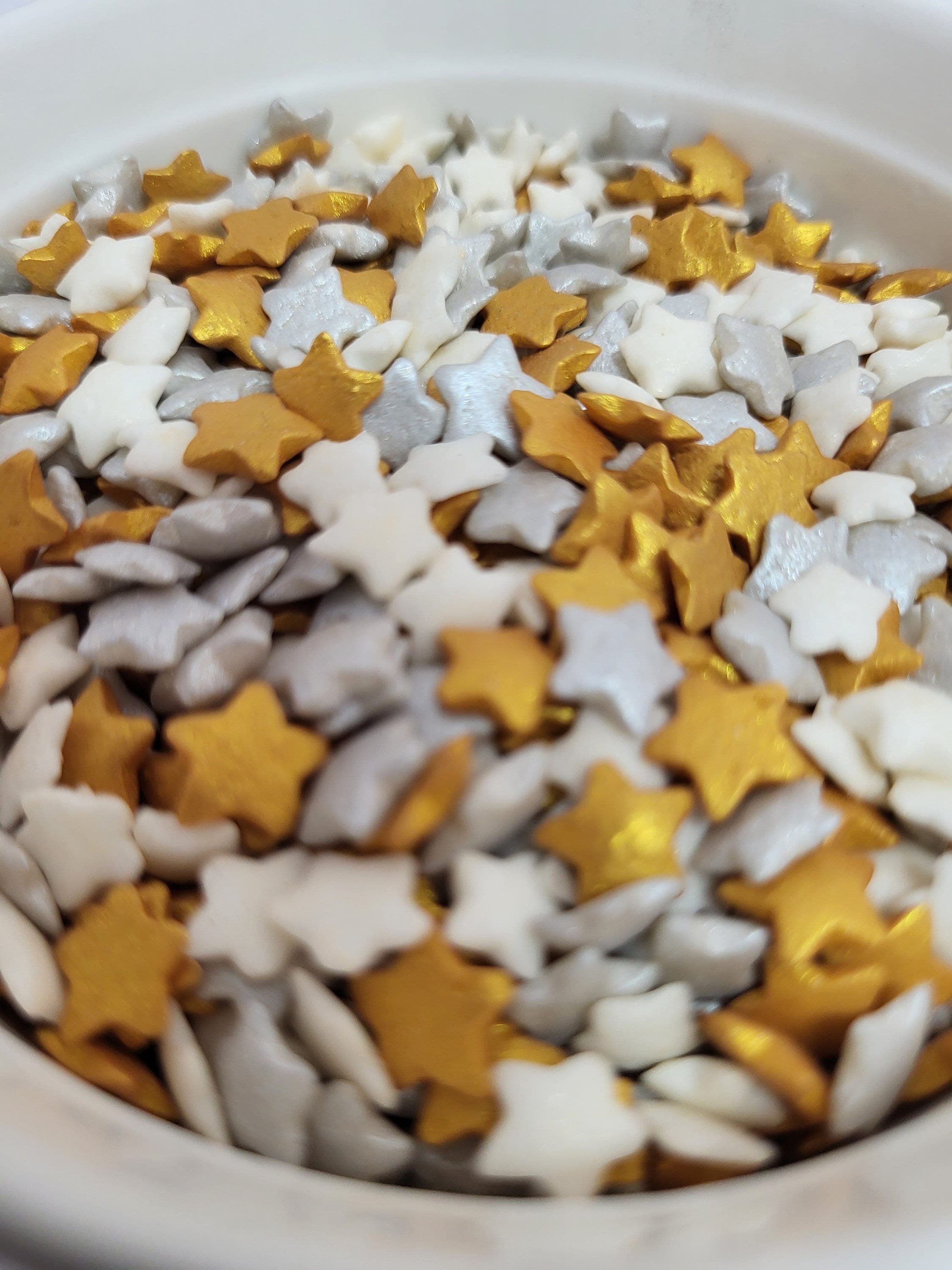 Metallic Star Cake Sprinkles: Silver, Gold, White - Vegan, Halal, Gluten-Free - image 5