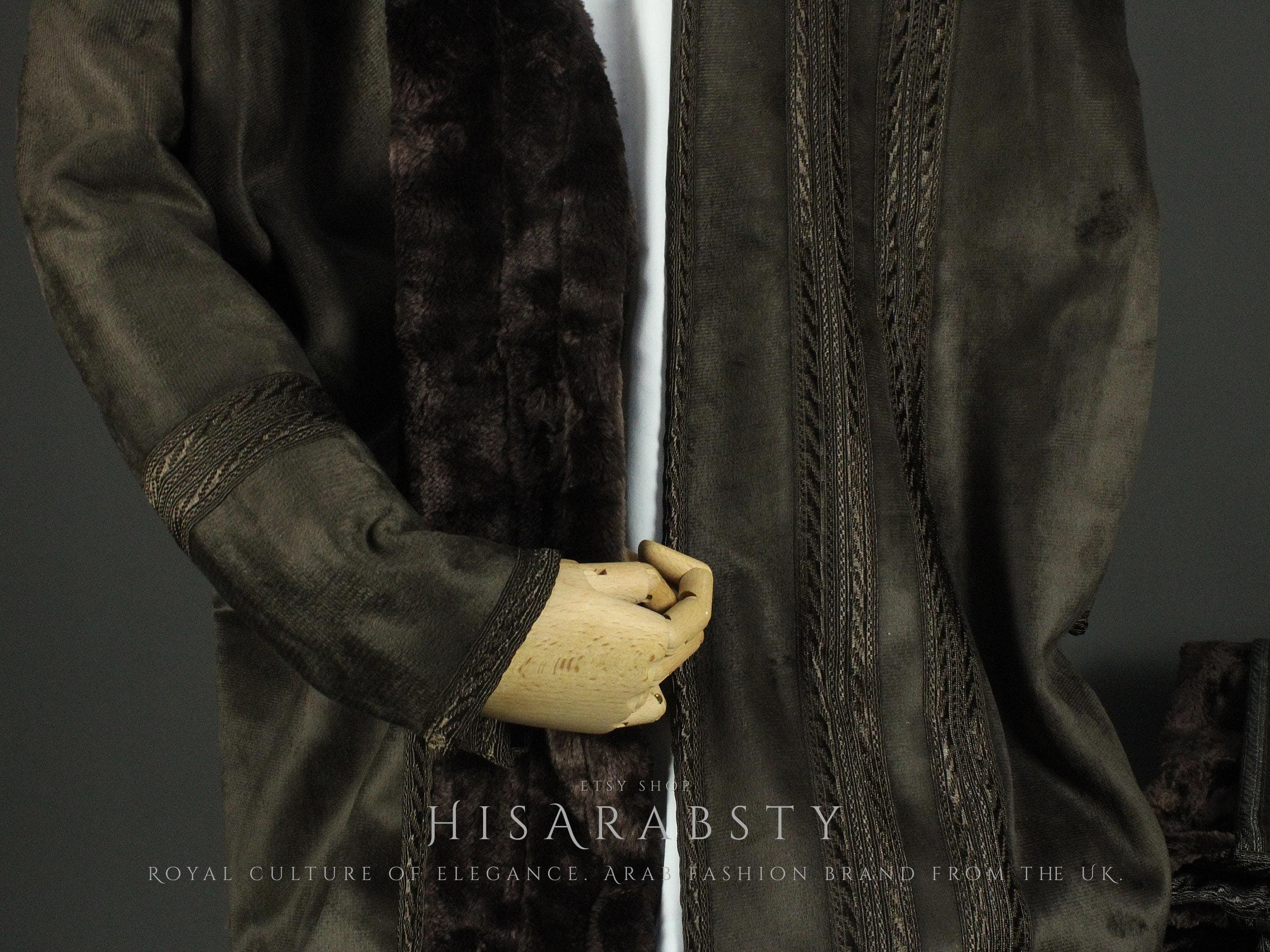 Unique Dark Olive Green Colour Farwa Bisht Cozy Arabian Coat Fur Lined Warm Winter Coat Arabic Abaya Quality Arab Attire Perfect For Winter - image 5