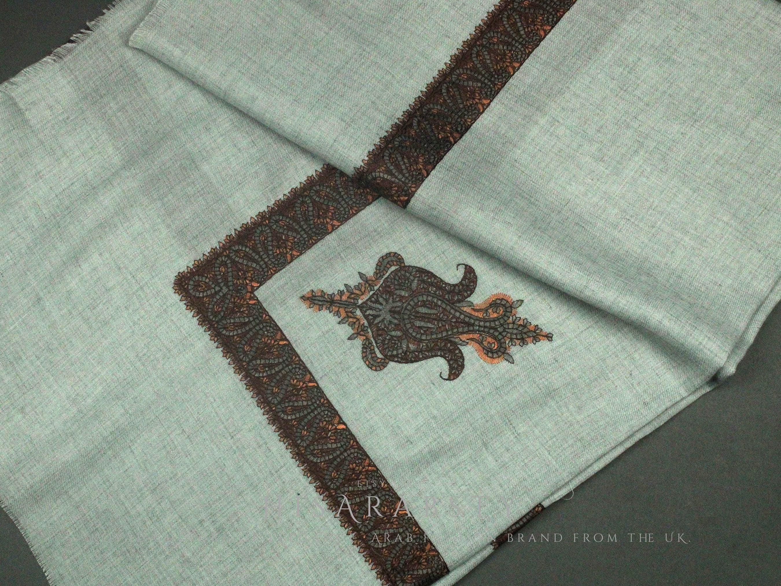 Rare Grey Authentic Yemeni Shemagh Embroidered Scarf Premium Keffiyeh Imamah Turban Beautiful Islamic Attire Gift Ghutra Modest Wear AR221