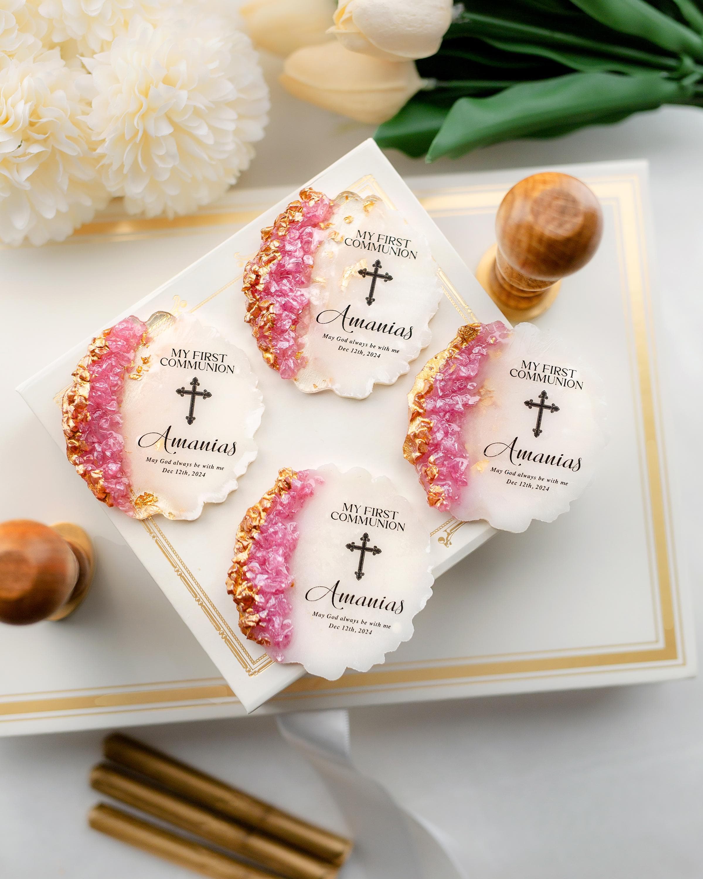 Epoxy resin magnet favor for first communion and mi bautizo parties