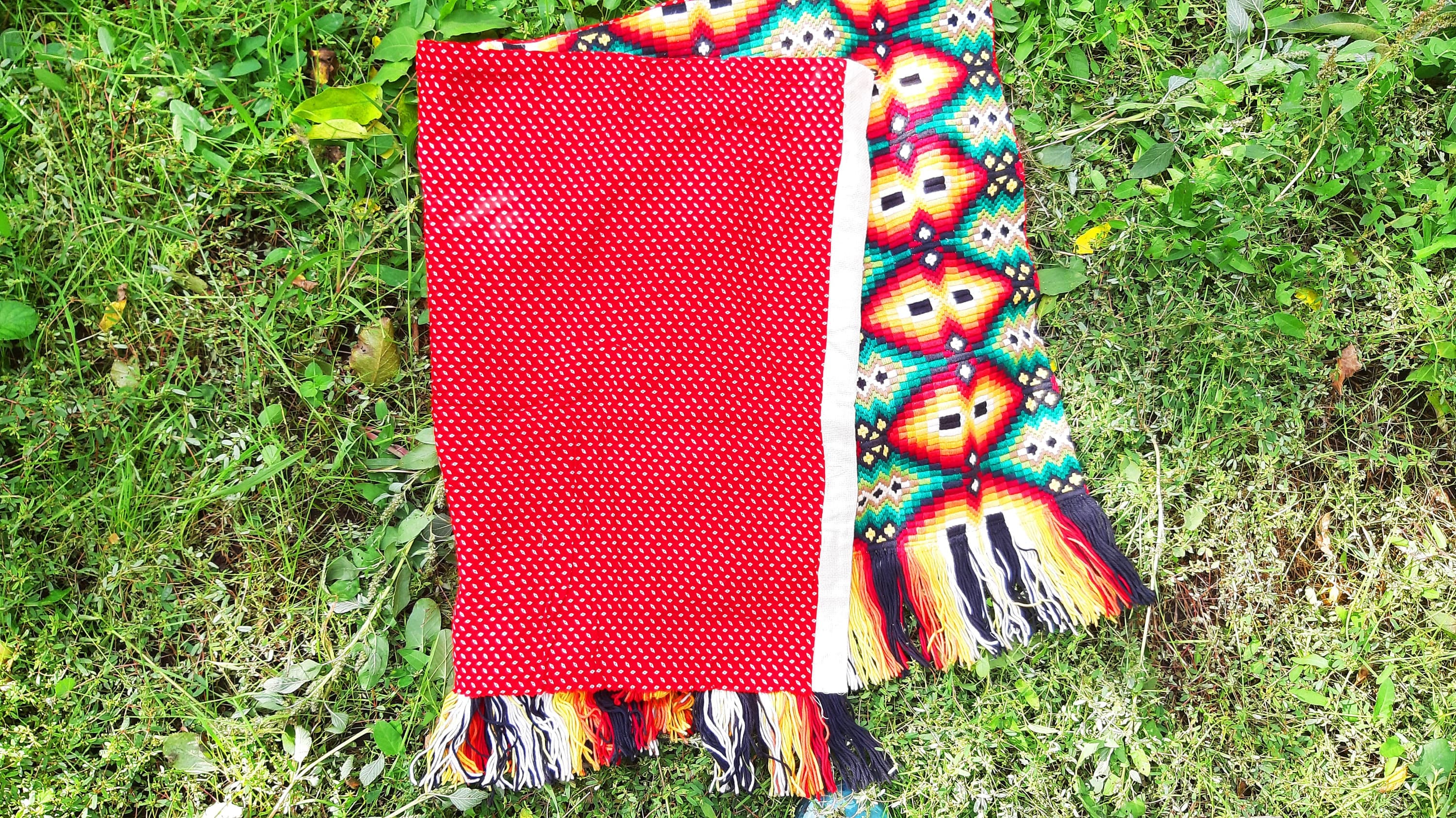 Vintage Wall Hanging Rug, Bulgarian Folk Art Cotton Embroidered Carpet - image 5