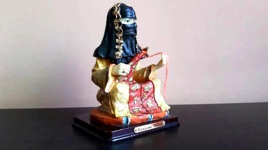Oriental Women Figurine, Traditional Middle East Women, Asian Gift - image 5
