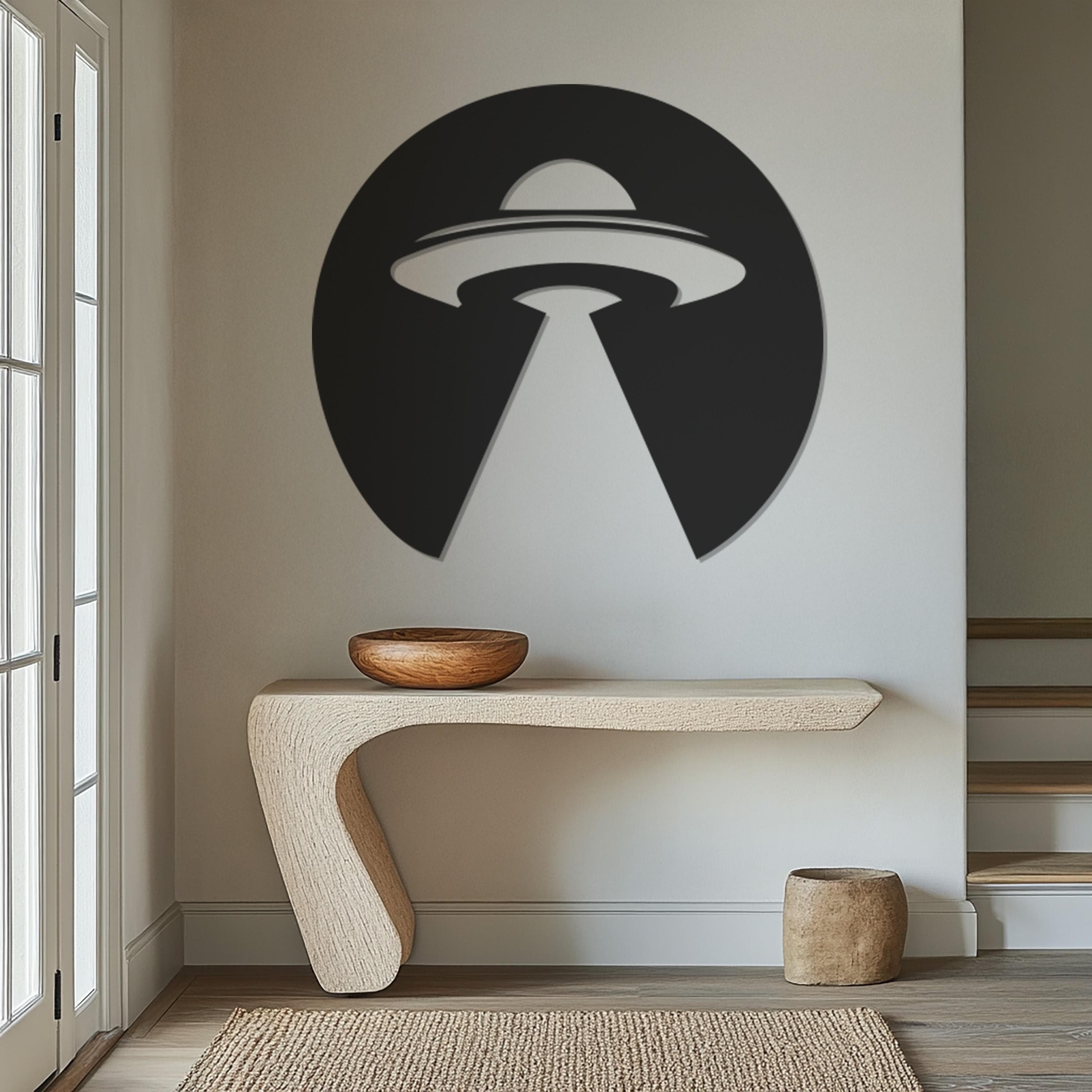 UFO Metal Wall Art Decor, Sci Fi Alien Spaceship Sign, Modern Round Metal Decor, Unique Home Decor, Wall Hangings, Gift For Sci Fi Lovers