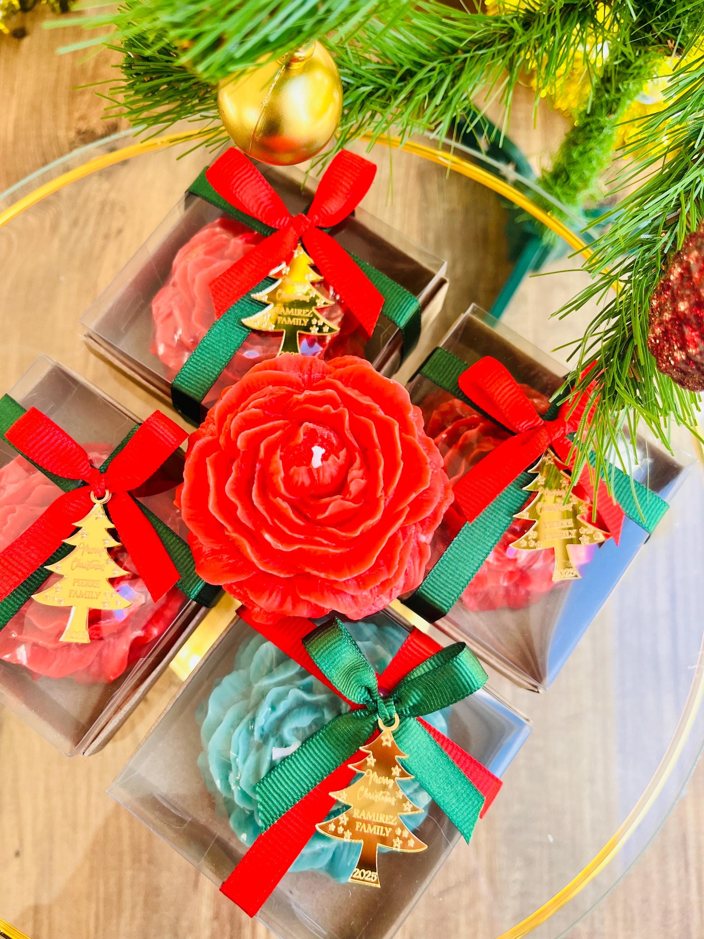 Personalized Peony Christmas Candle Favor: Scented New Year Gift - image 4