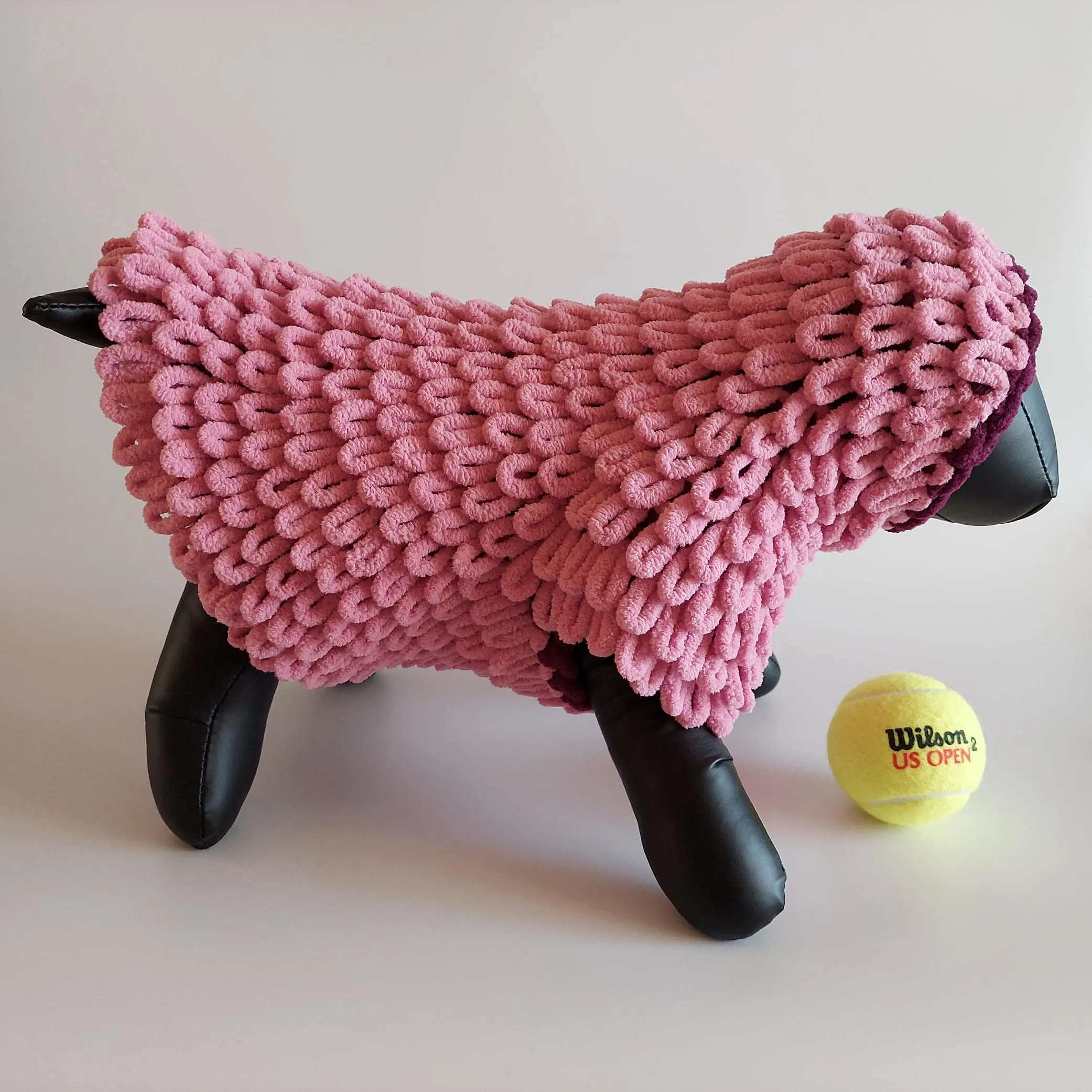 FINGER KNITTING TUTORIAL for Alize Puffy More Loop Yarn: Fuzzy Plush Faux Fur Pet Coat Pattern For Small and Medium Dog, Hairless Sphynx Cat