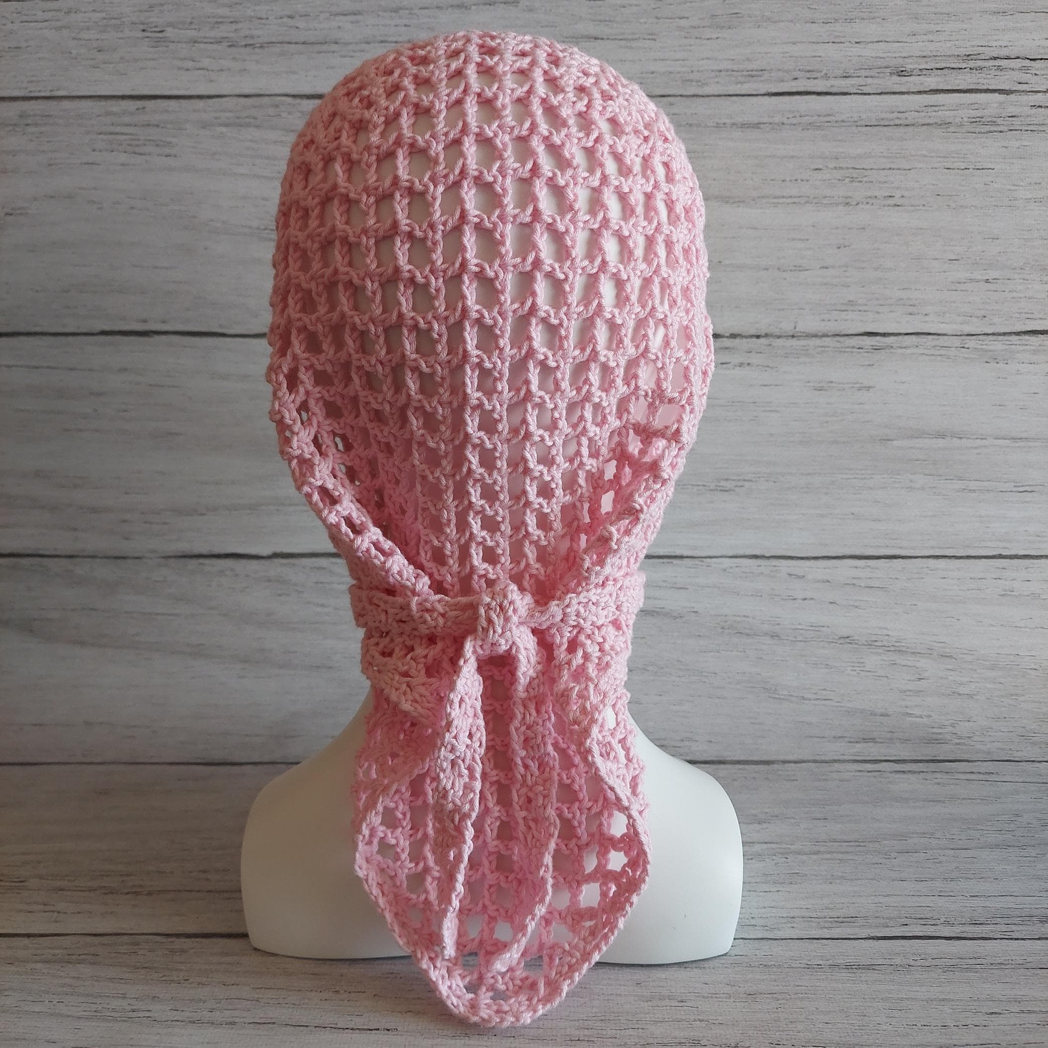 FILET CROCHET PATTERN for a lightweight summer hooded kerchief worn over long or curly hair to hold it in place. A modern combo of a basic lace bandana, a trendy mesh durag and a vintage ‘Babushka’ head scarf is a perfect Bad Hair Day Hat!