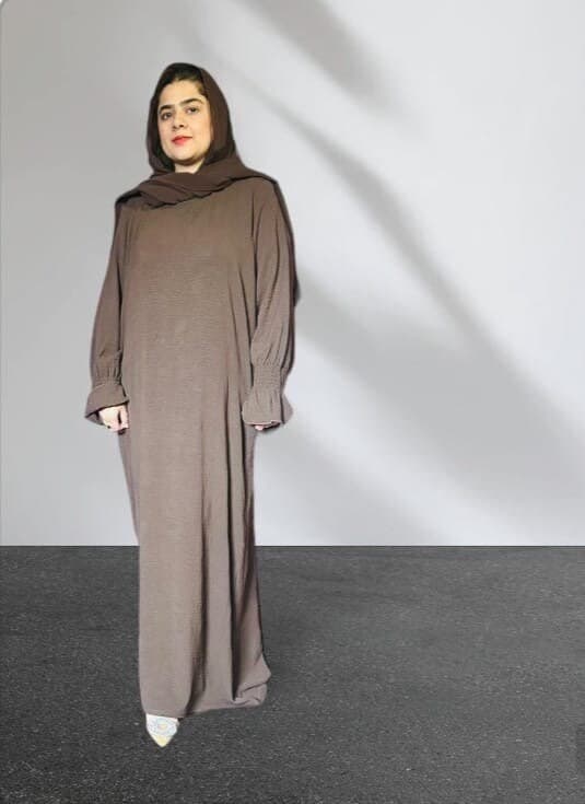 Crepe Abaya with Shearing Sleeves and Pockets - image 3